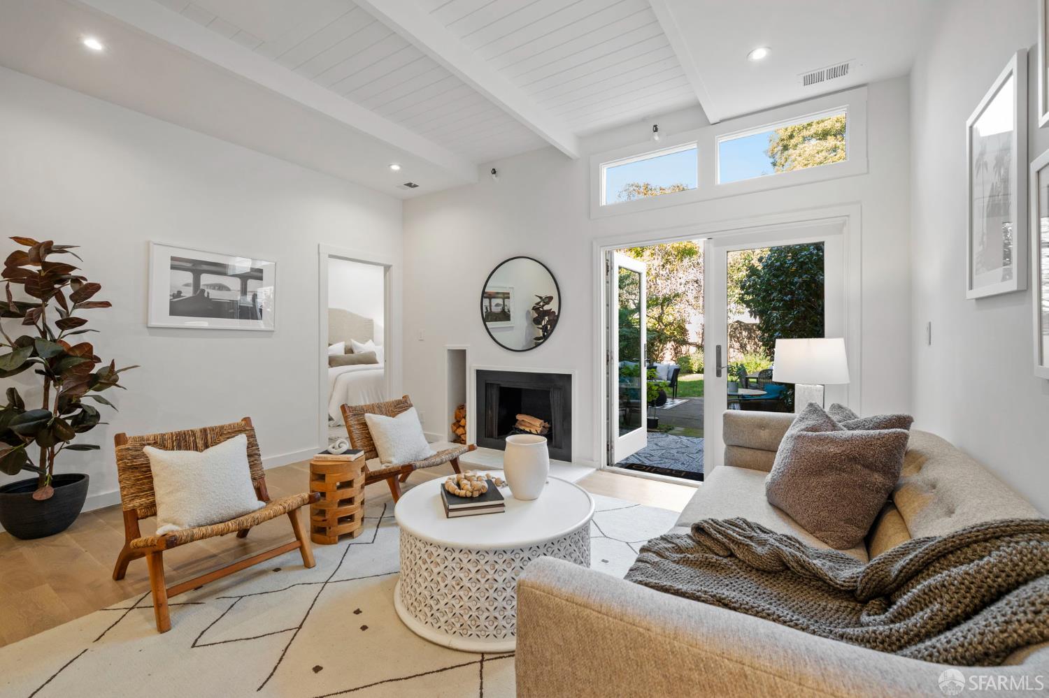 1242 Francisco Street # 1