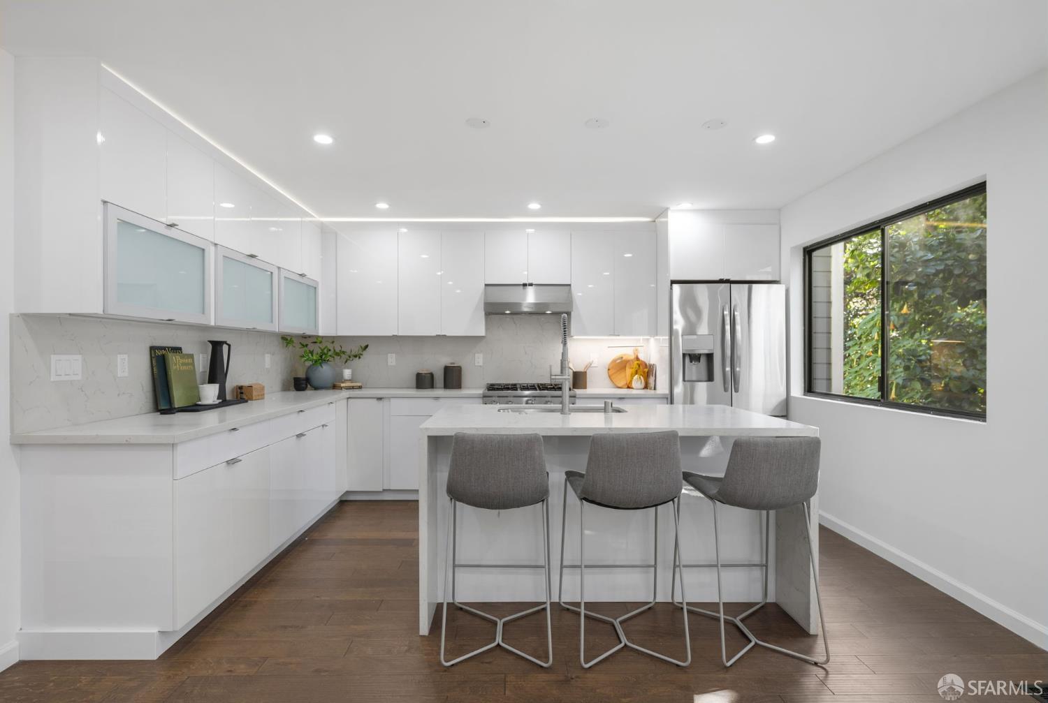 559 27th Street # 2