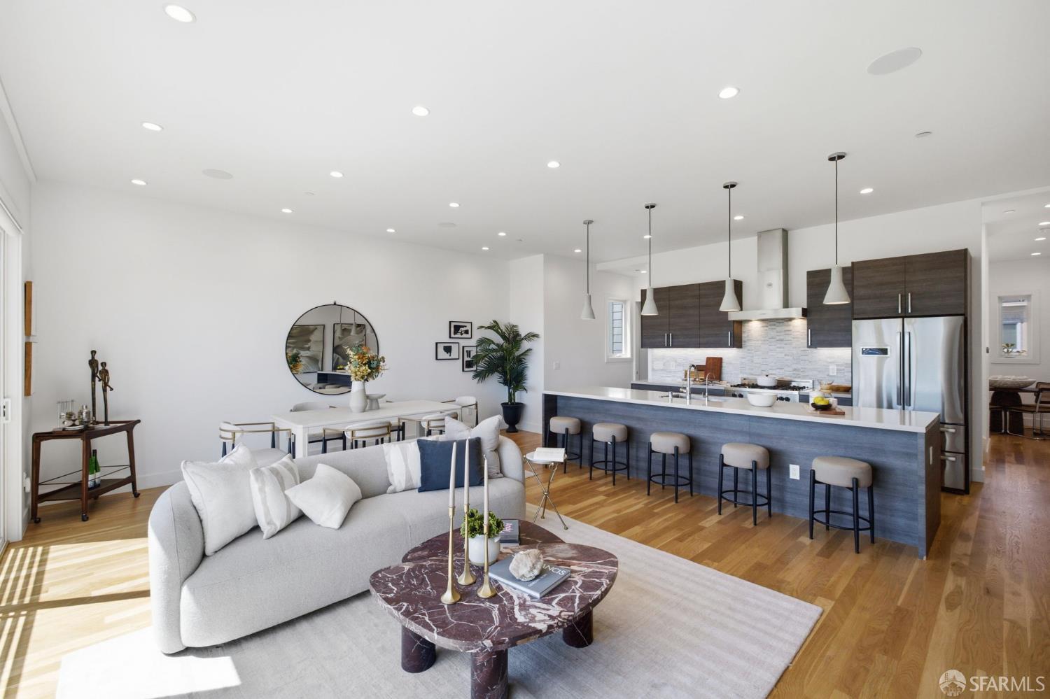 79 Caine Avenue