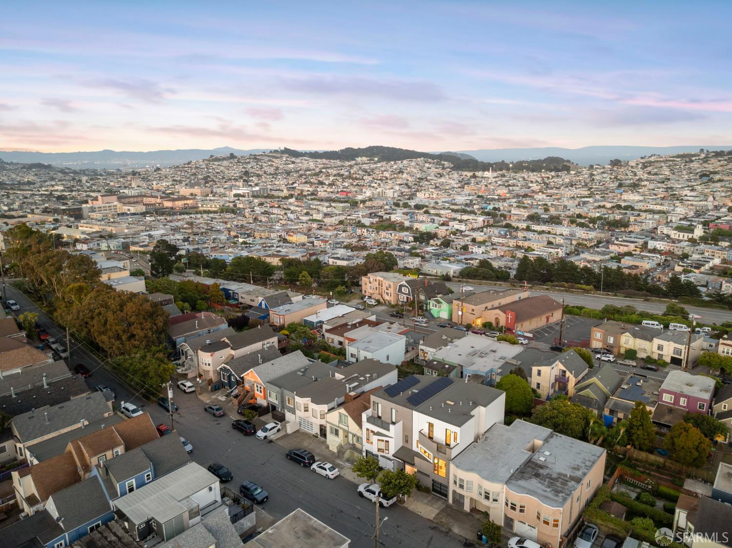 79 Caine Avenue