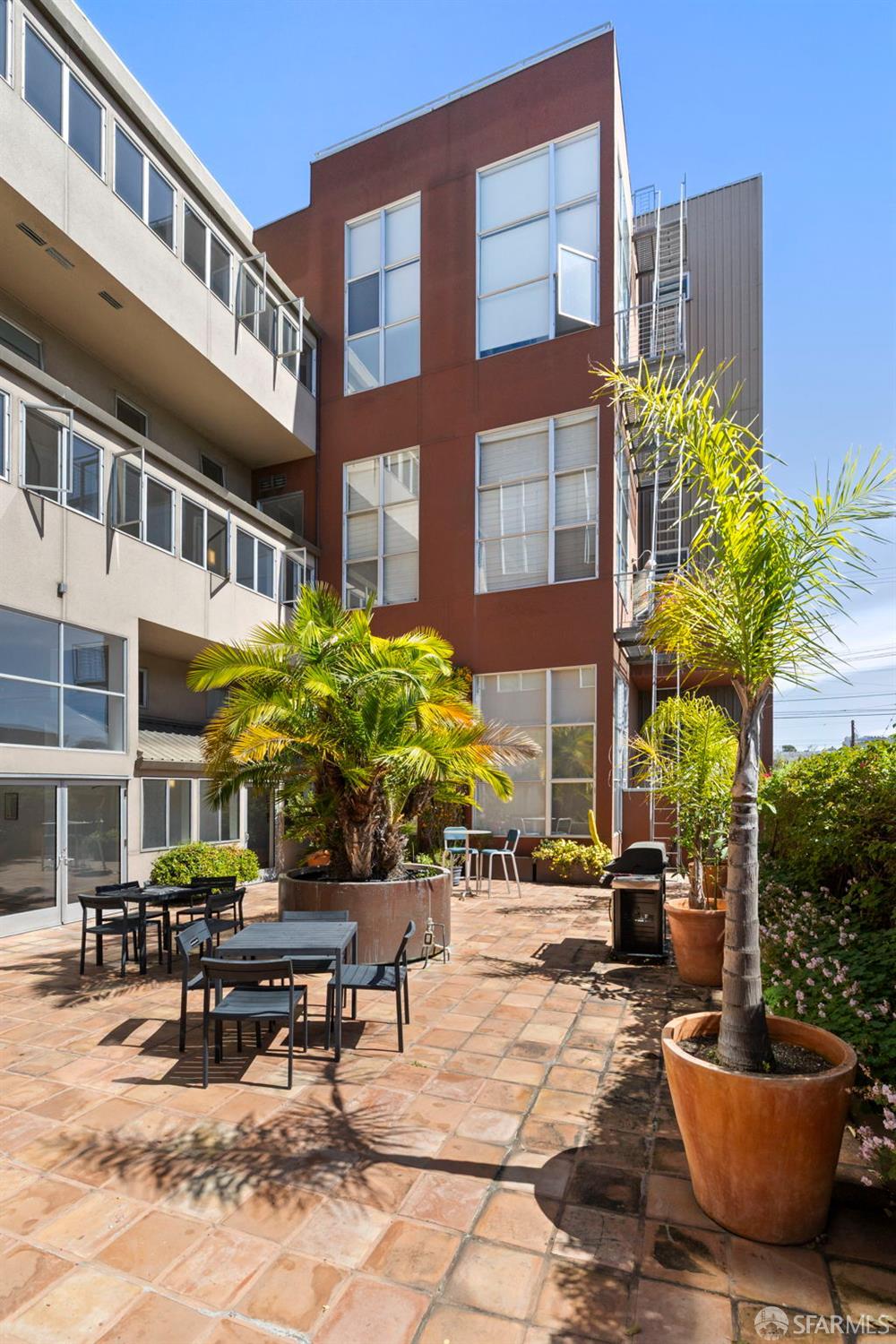 1800 Bryant Street # 105