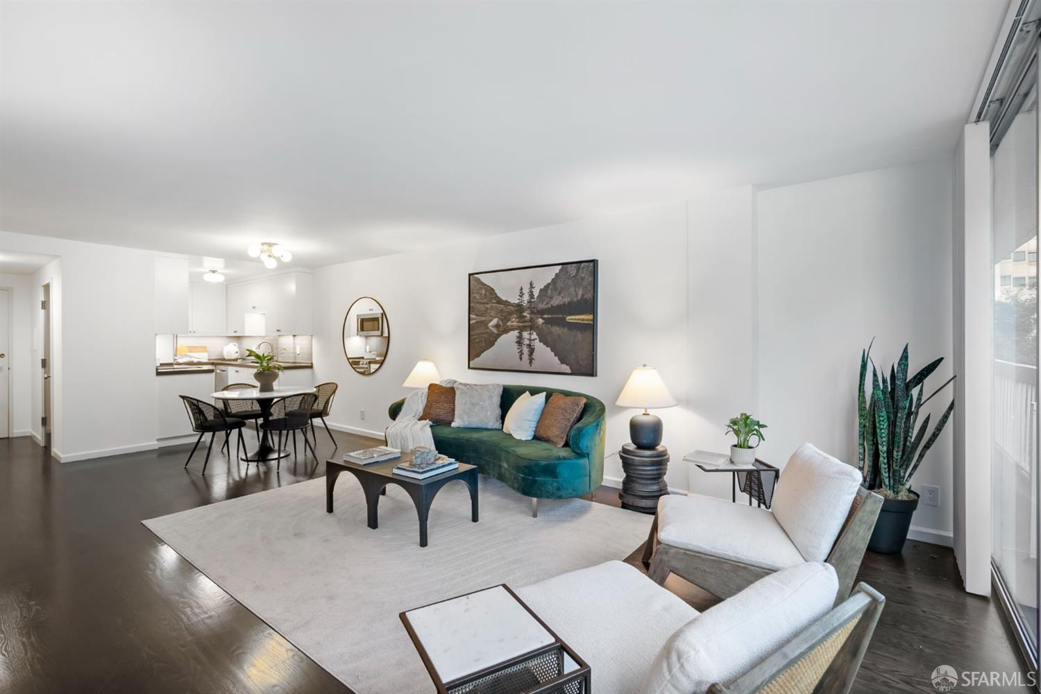 2200 Sacramento Street # 205