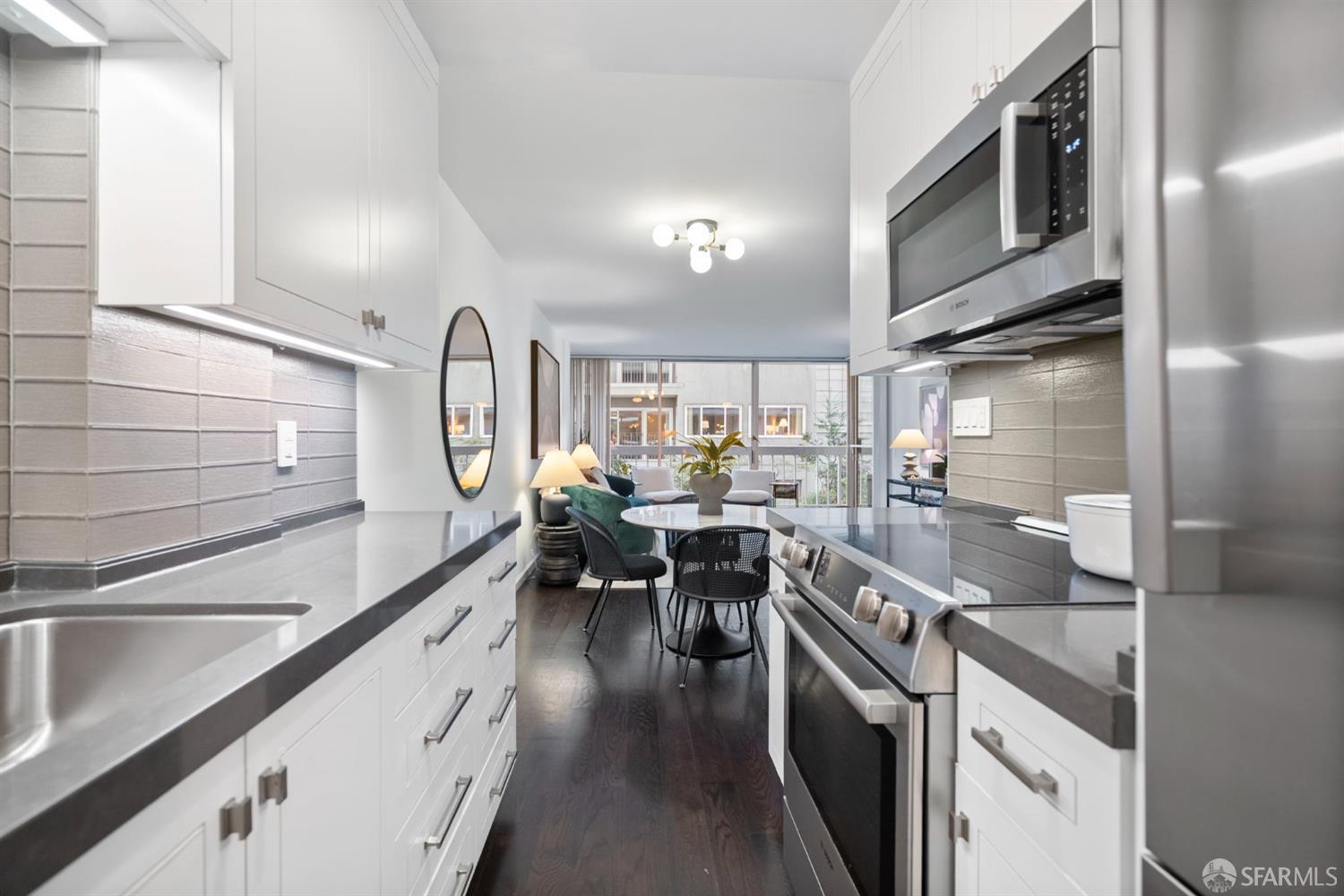 2200 Sacramento Street # 205