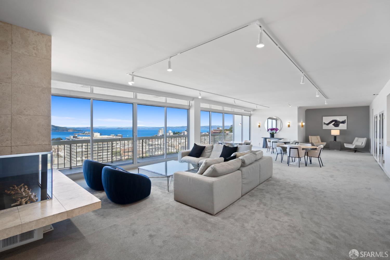 2200 Sacramento Street # 205