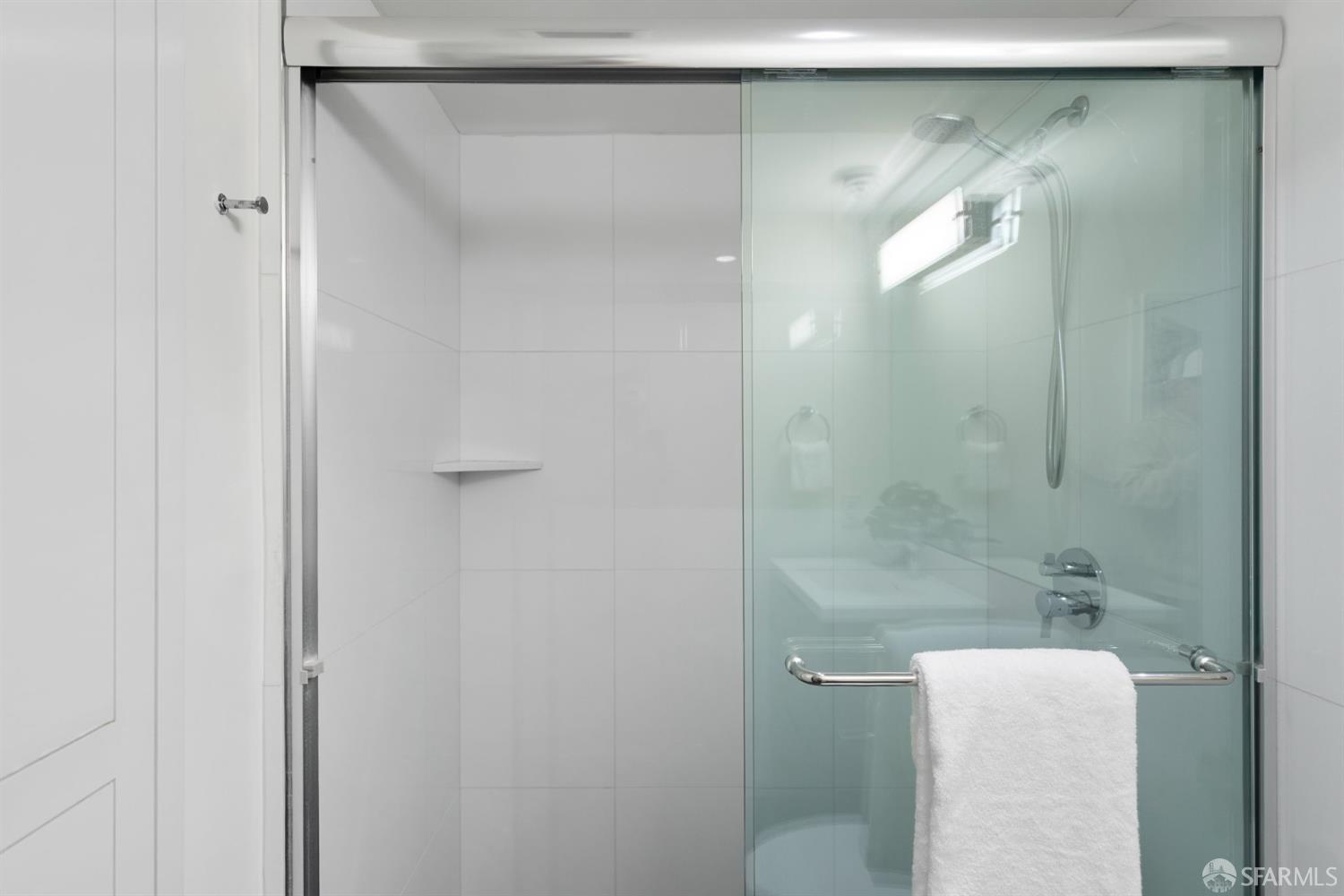 2200 Sacramento Street # 205