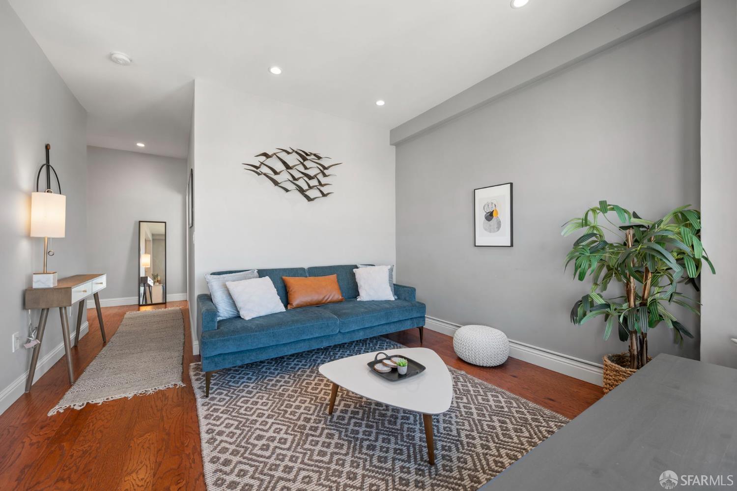 2999 California Street # 605