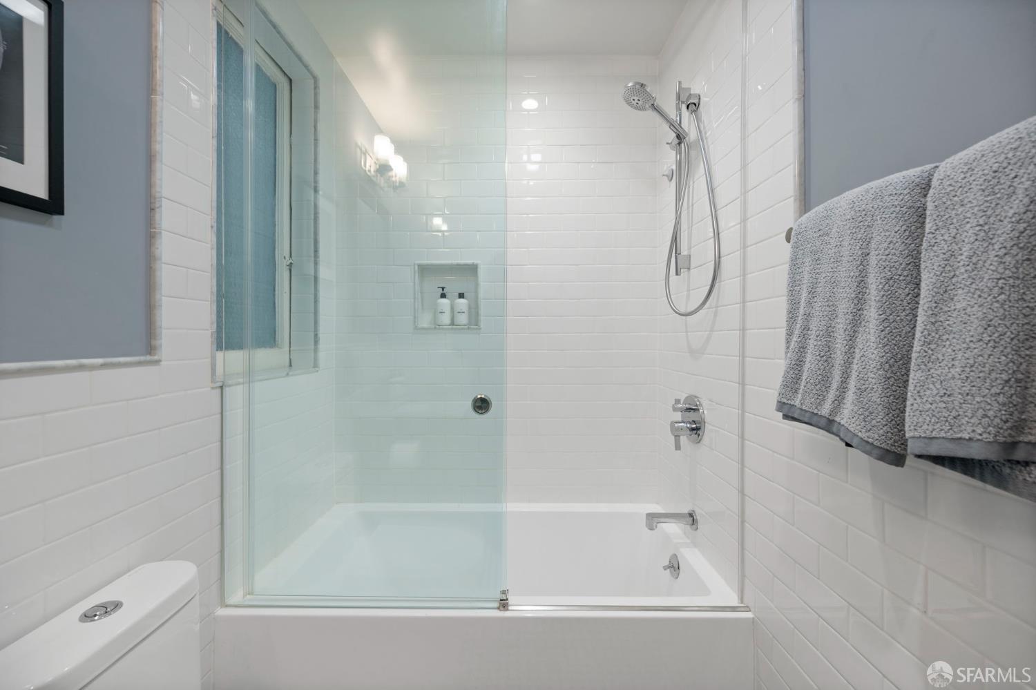 2999 California Street # 605