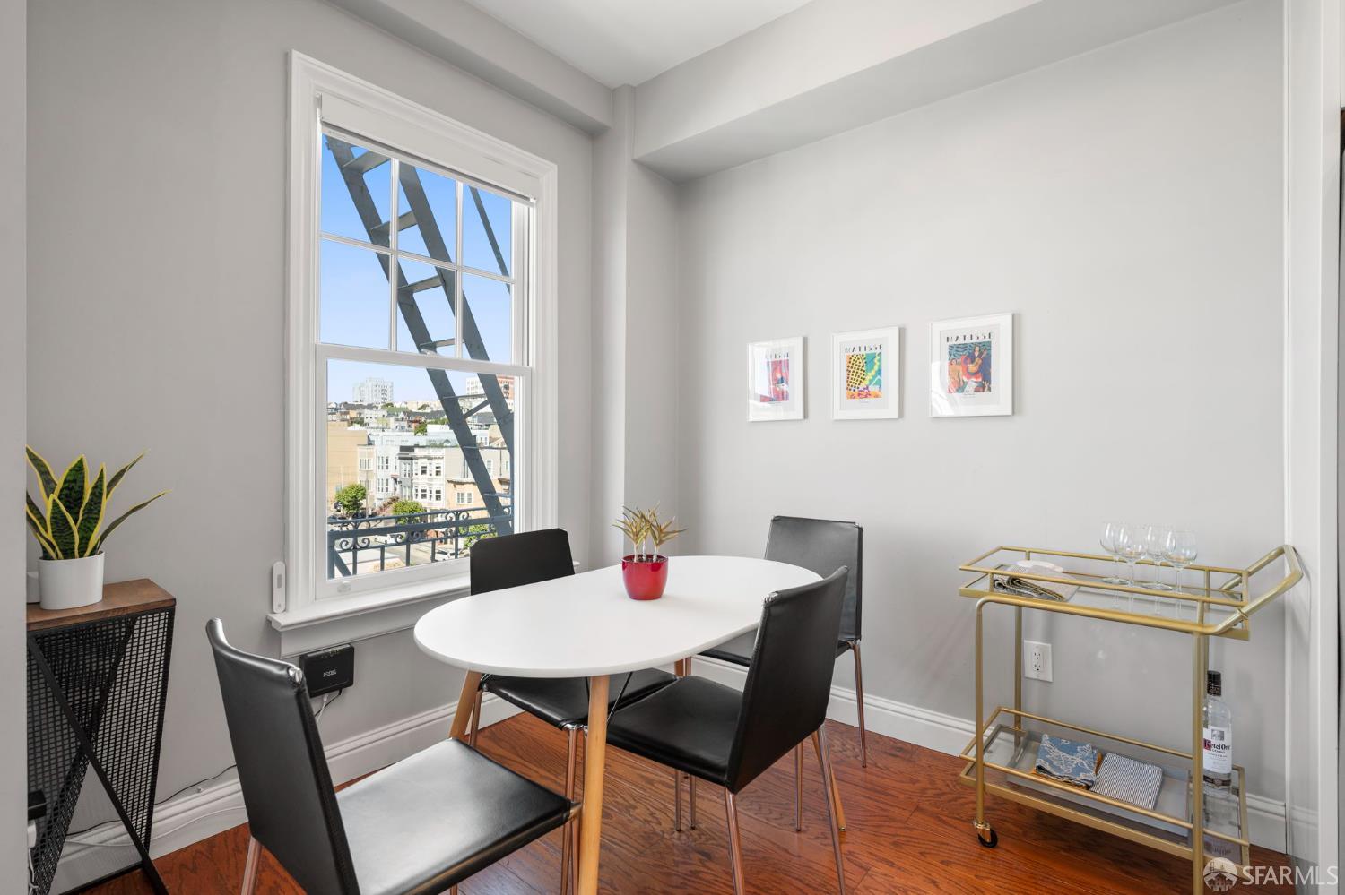 2999 California Street # 605