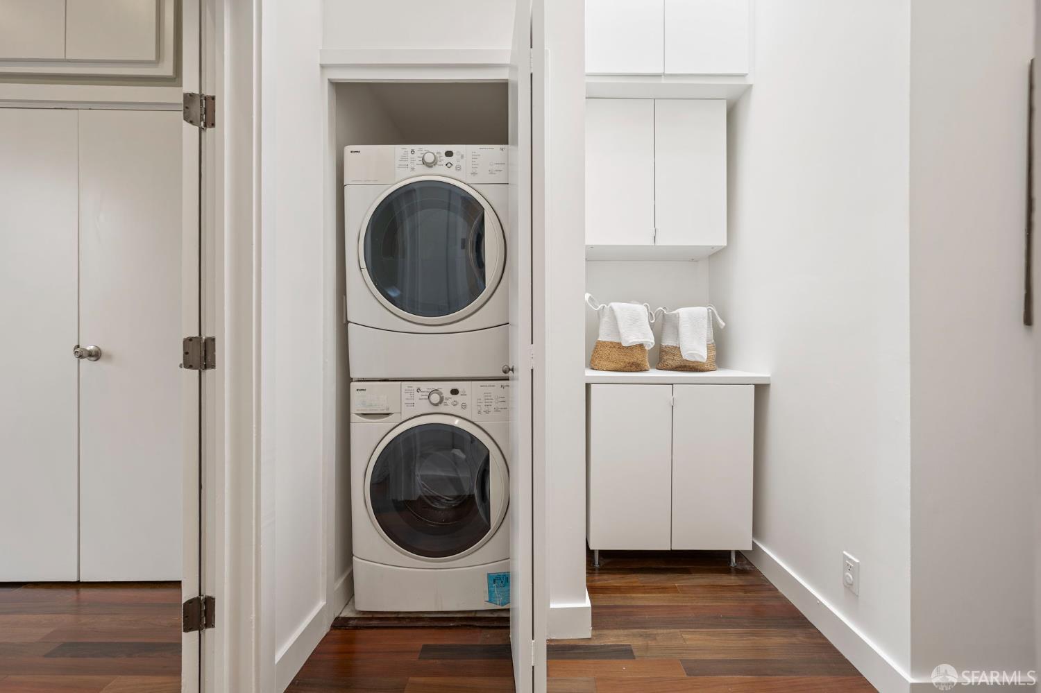 541 Divisadero Street