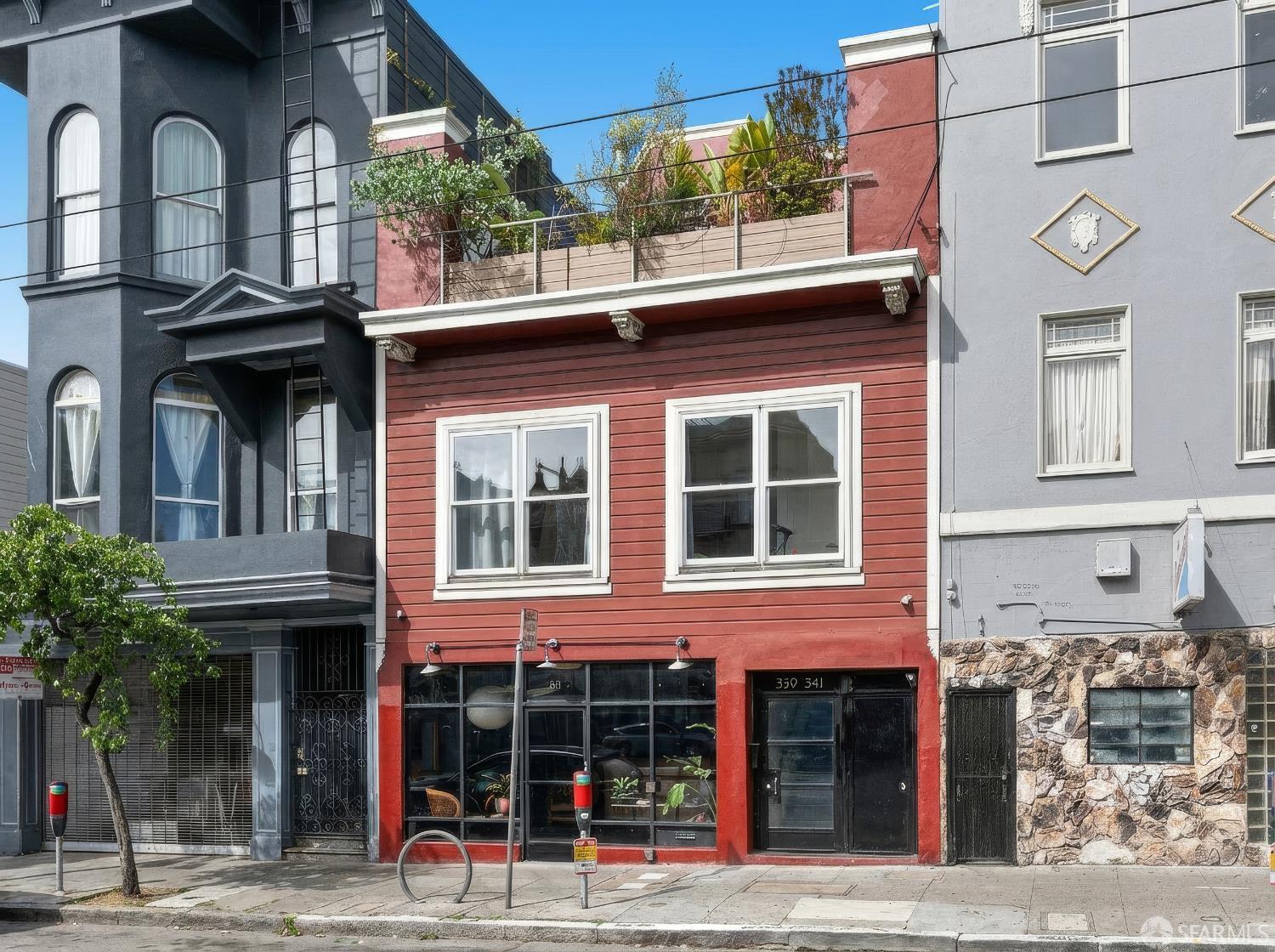 541 Divisadero Street