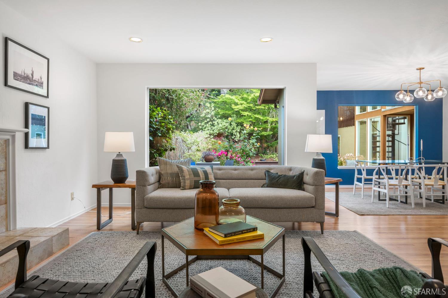 2241 Valleywood Drive