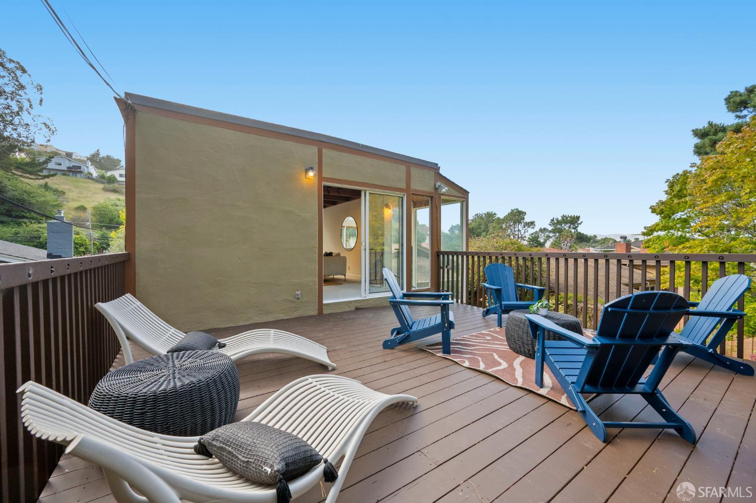 2241 Valleywood Drive