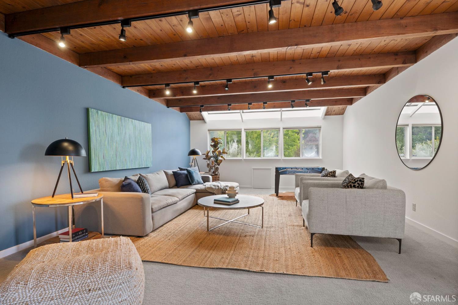 2241 Valleywood Drive