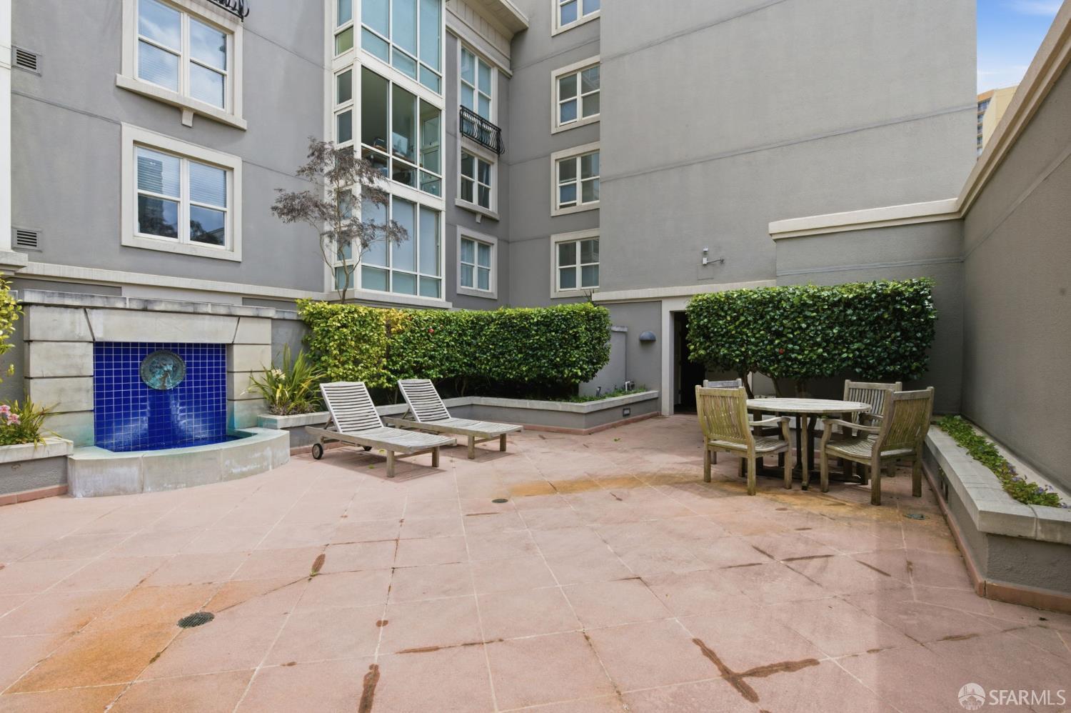 1483 Sutter Street # 1002