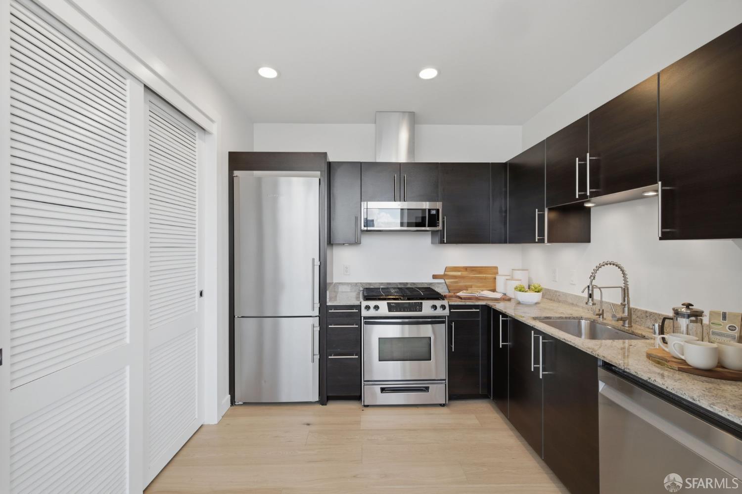 300 Berry Street # 1610