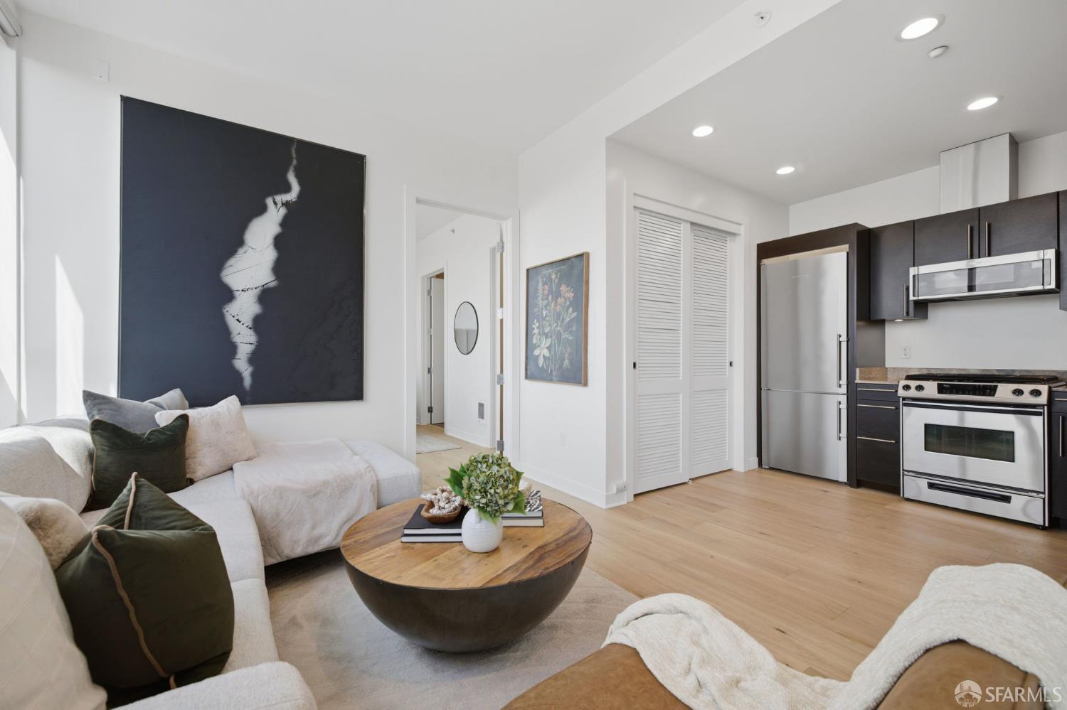 300 Berry Street # 1610