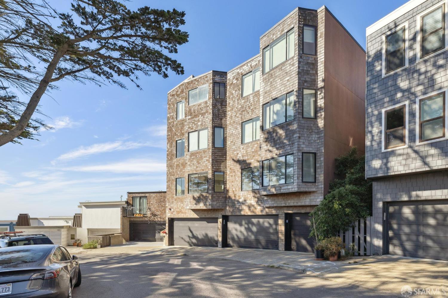 433 Upper Terrace Terrace # 1