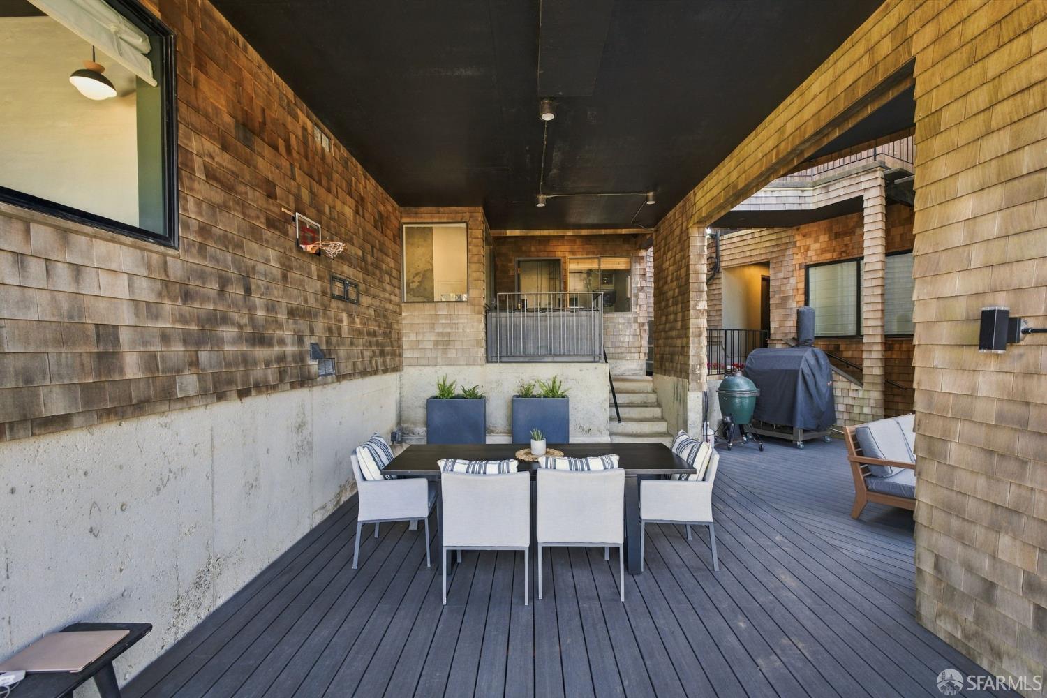 433 Upper Terrace Terrace # 1