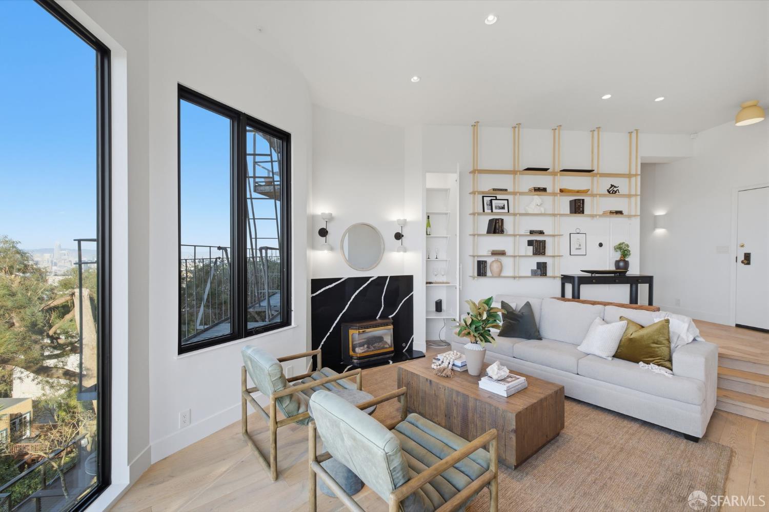 433 Upper Terrace Terrace # 1