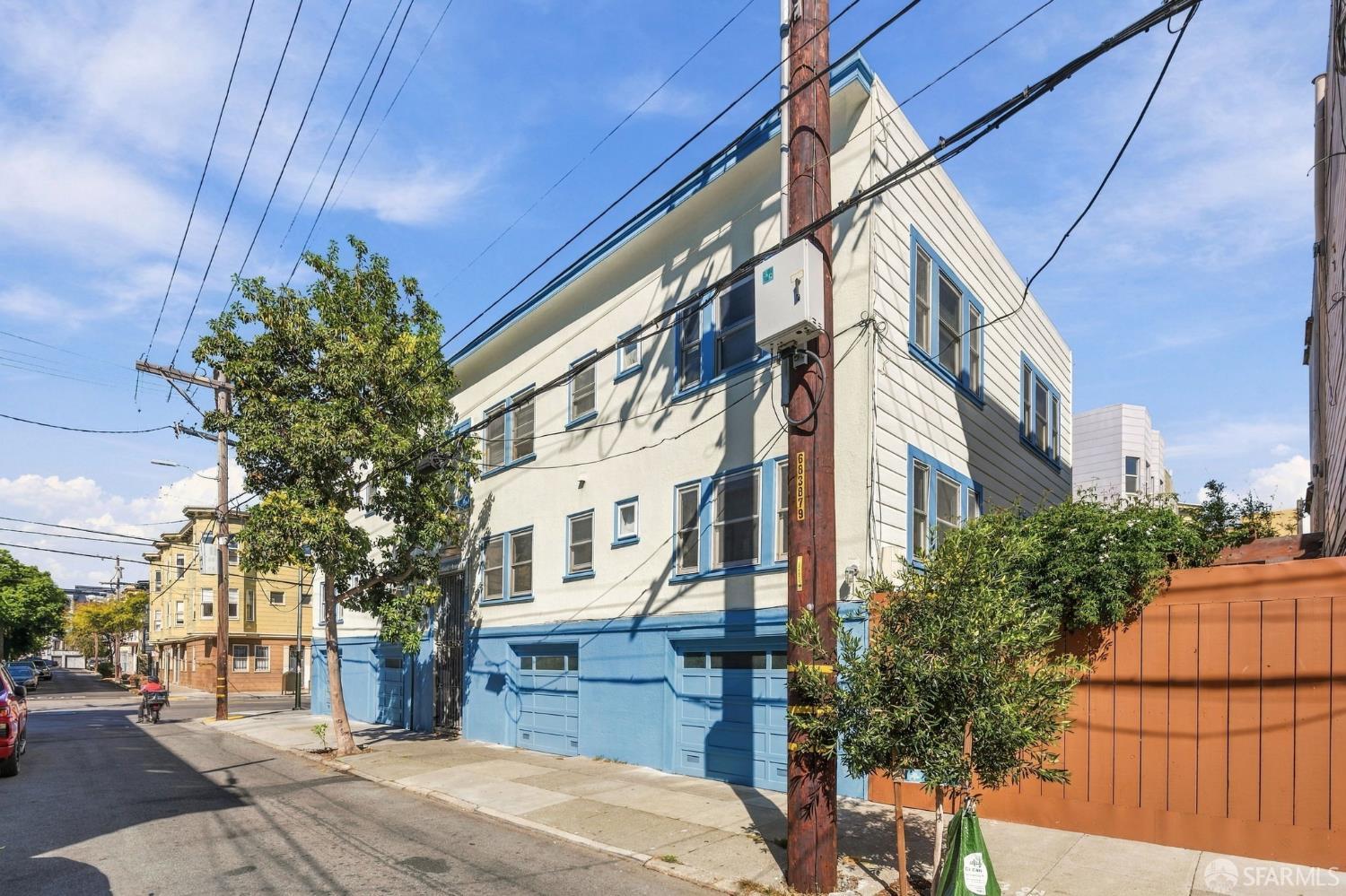 103 Lexington Street