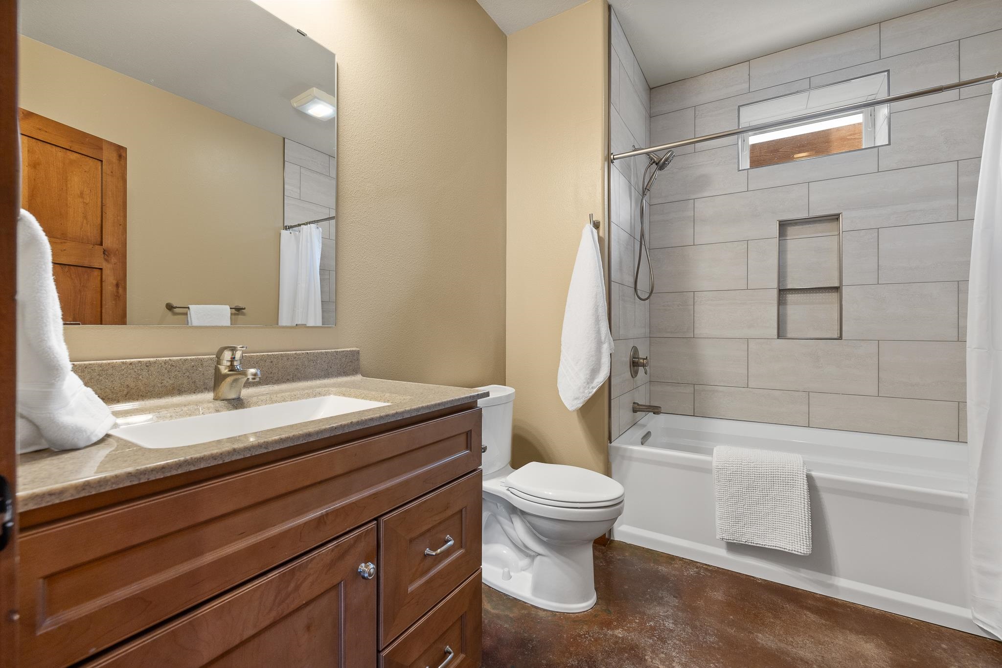 2287 Pasque Loop