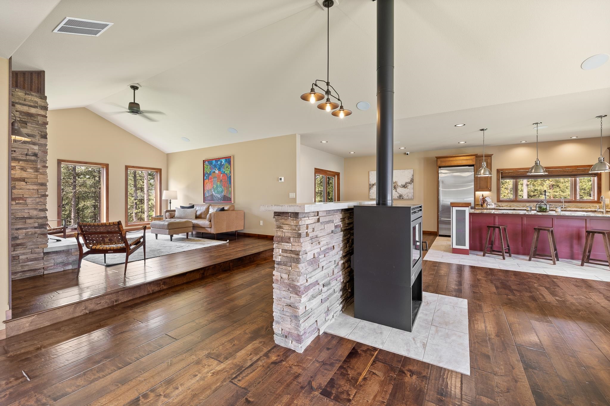 2287 Pasque Loop