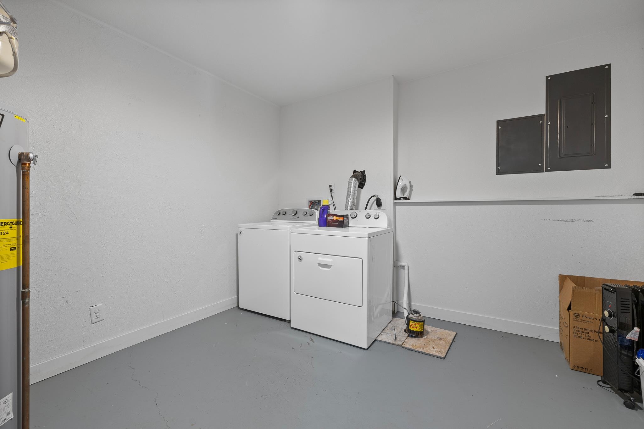921 Antares Ct