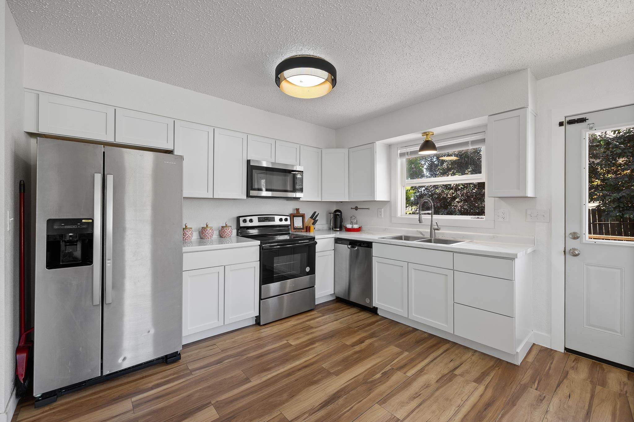 921 Antares Ct