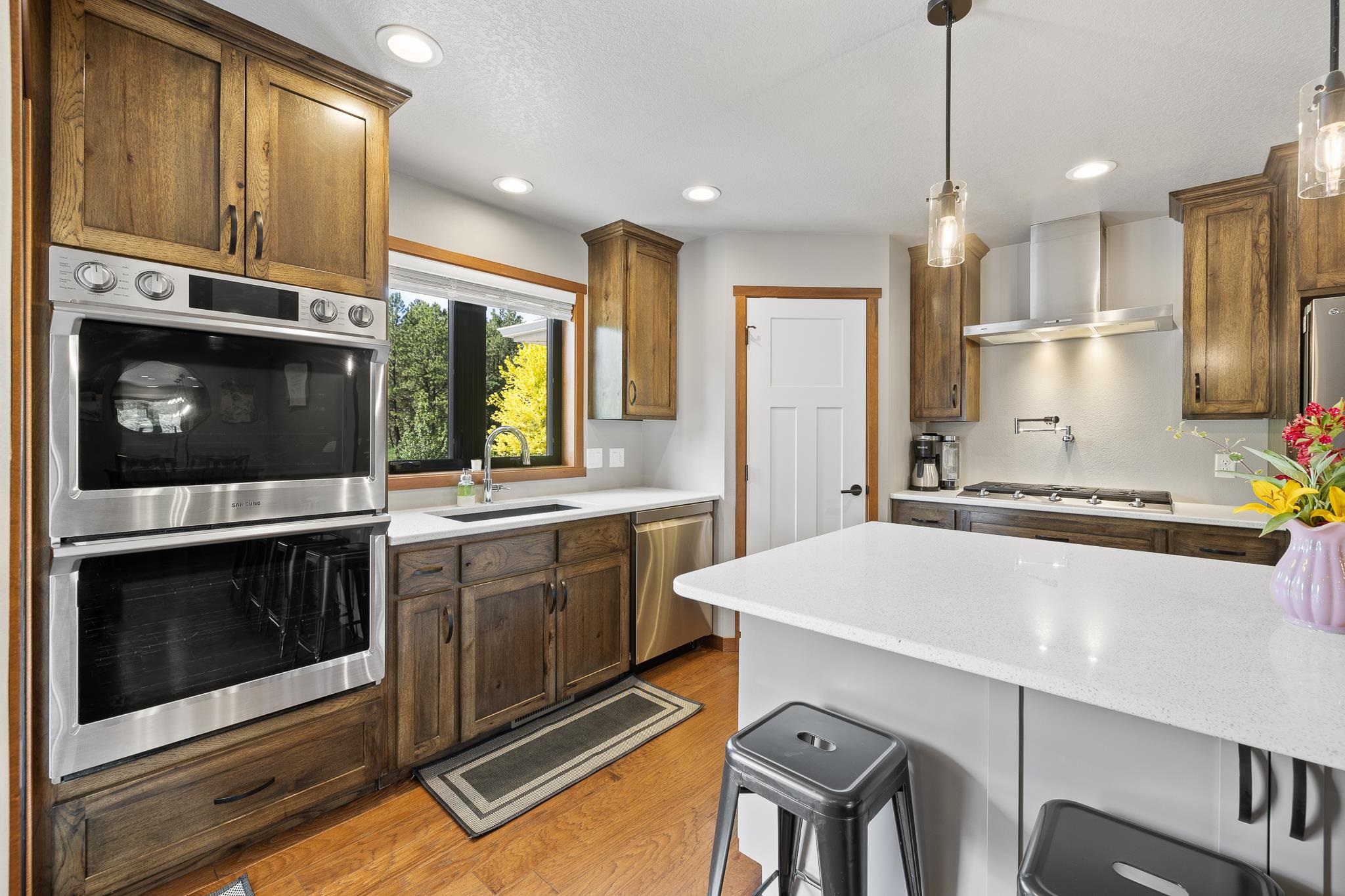 5515 Wildwood Drive
