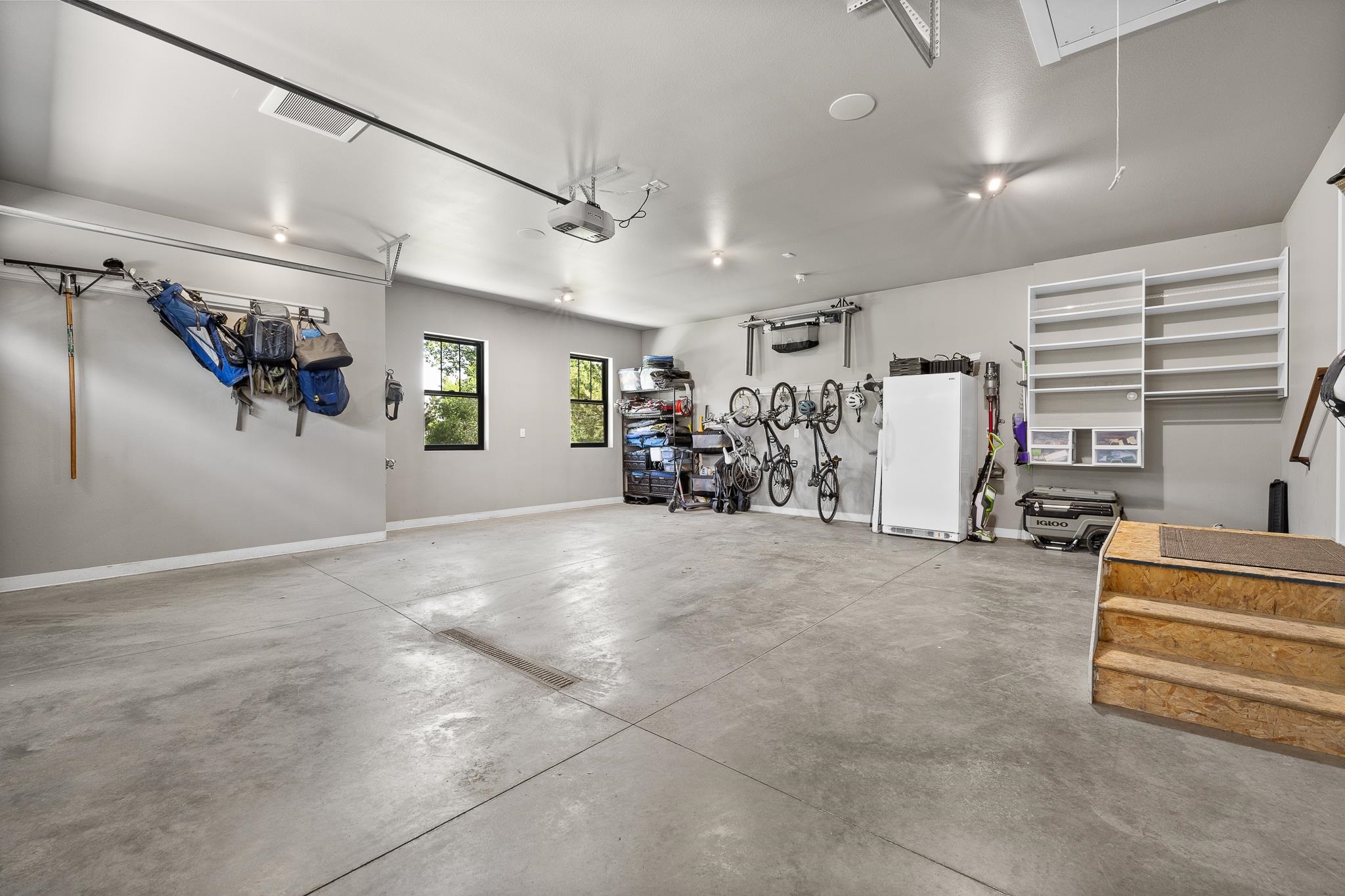 5515 Wildwood Drive