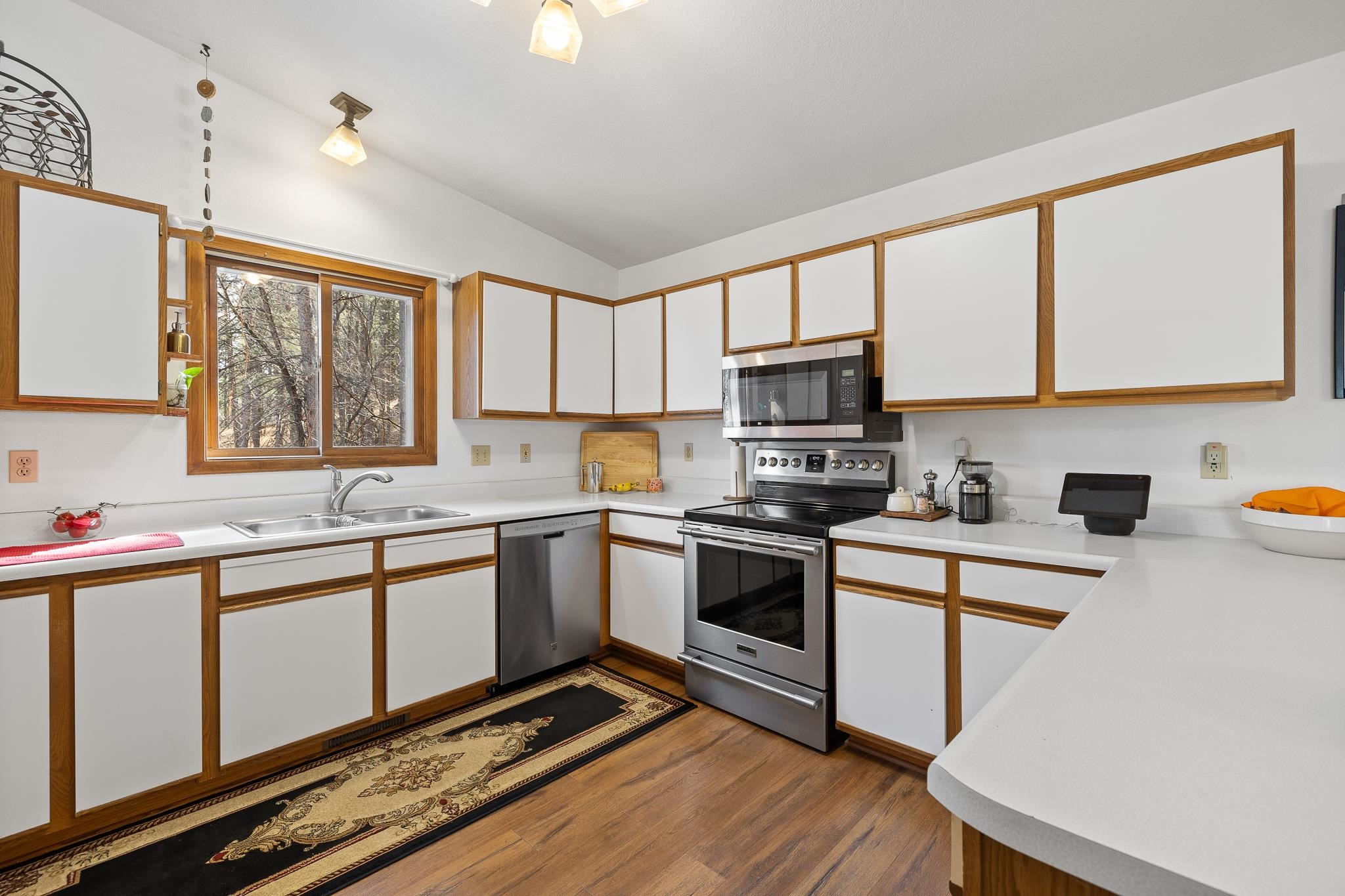 13651 Quartz Canyon Ct