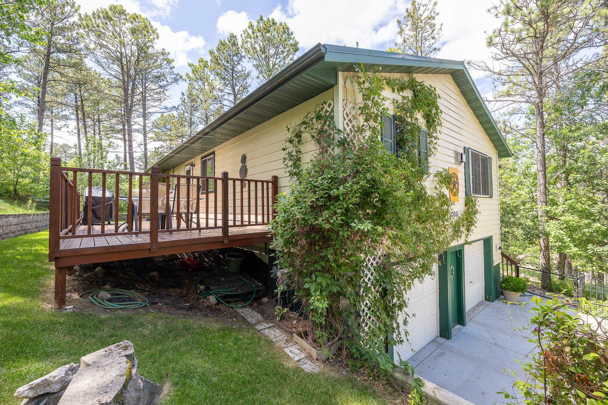 13651 Quartz Canyon Ct