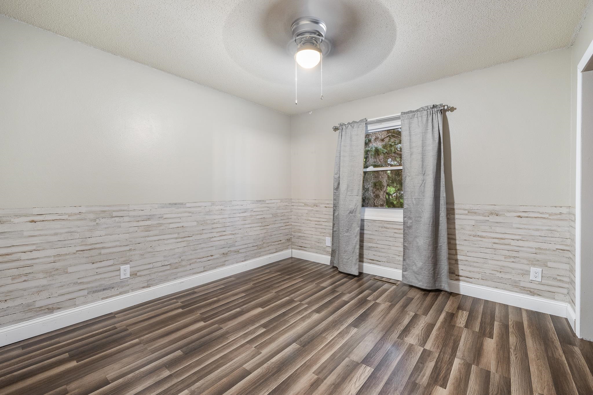 1603 Plateau Lane
