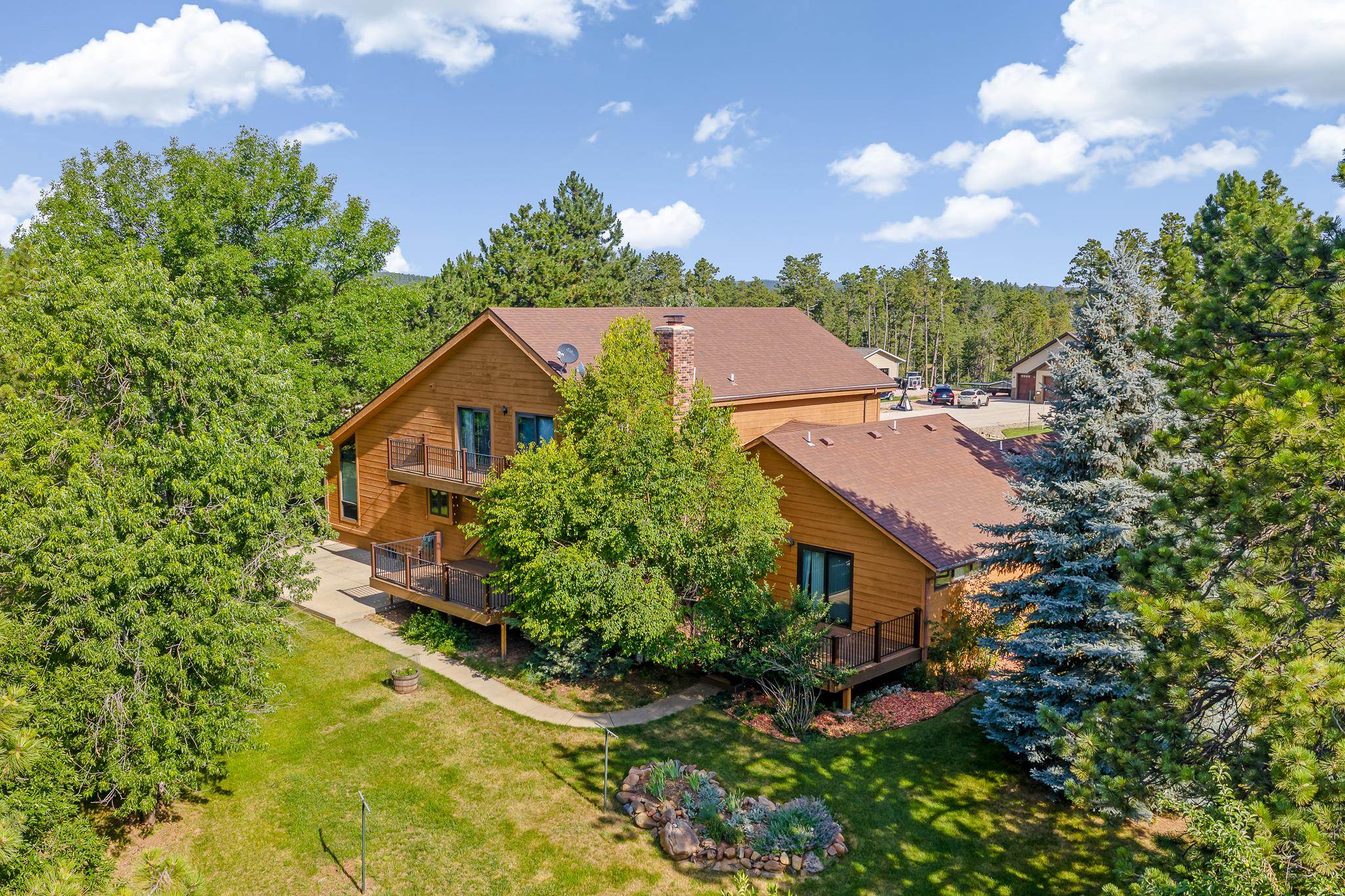 8325 Blackbird Ct