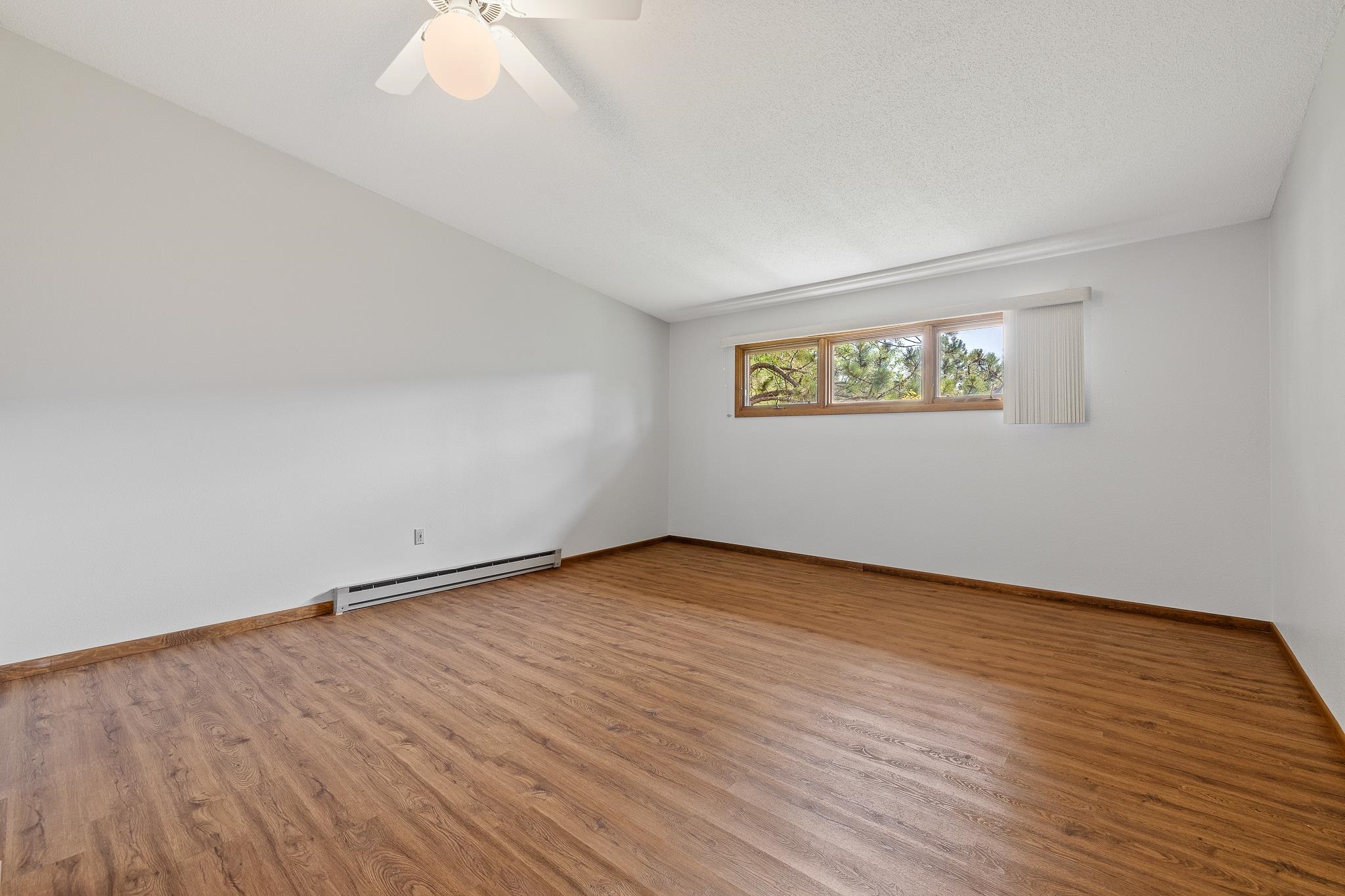 8325 Blackbird Ct