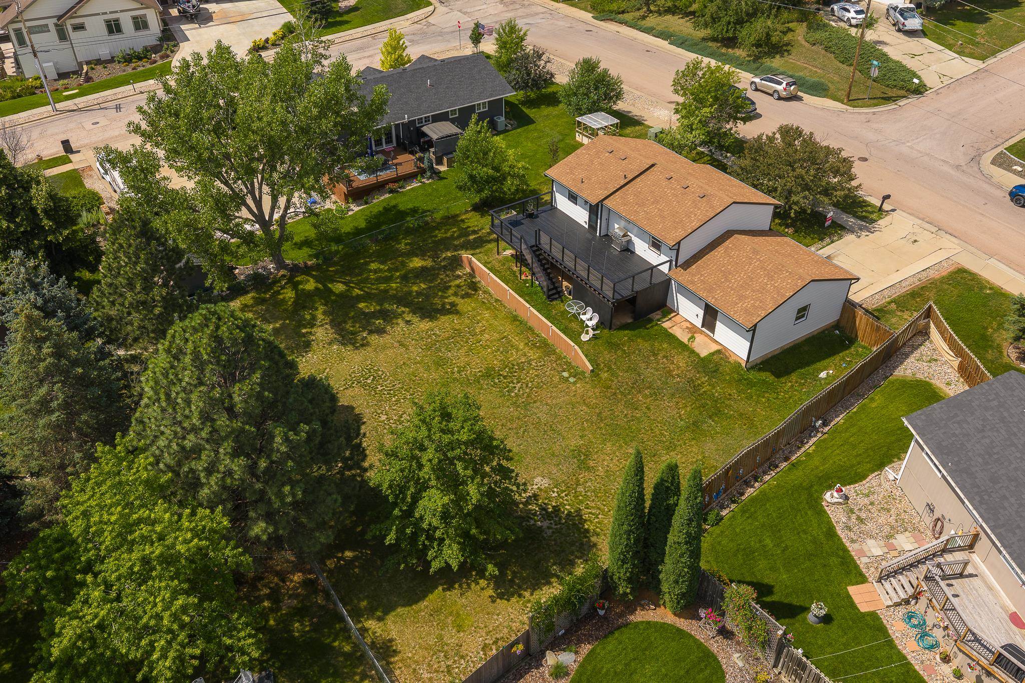 3240 Meadowbrook Drive