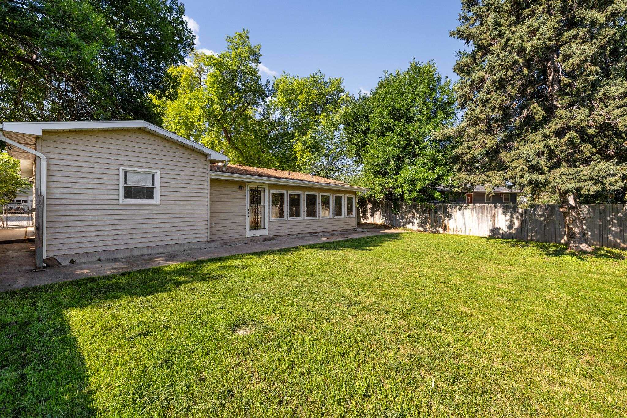 2430 Judy Ave