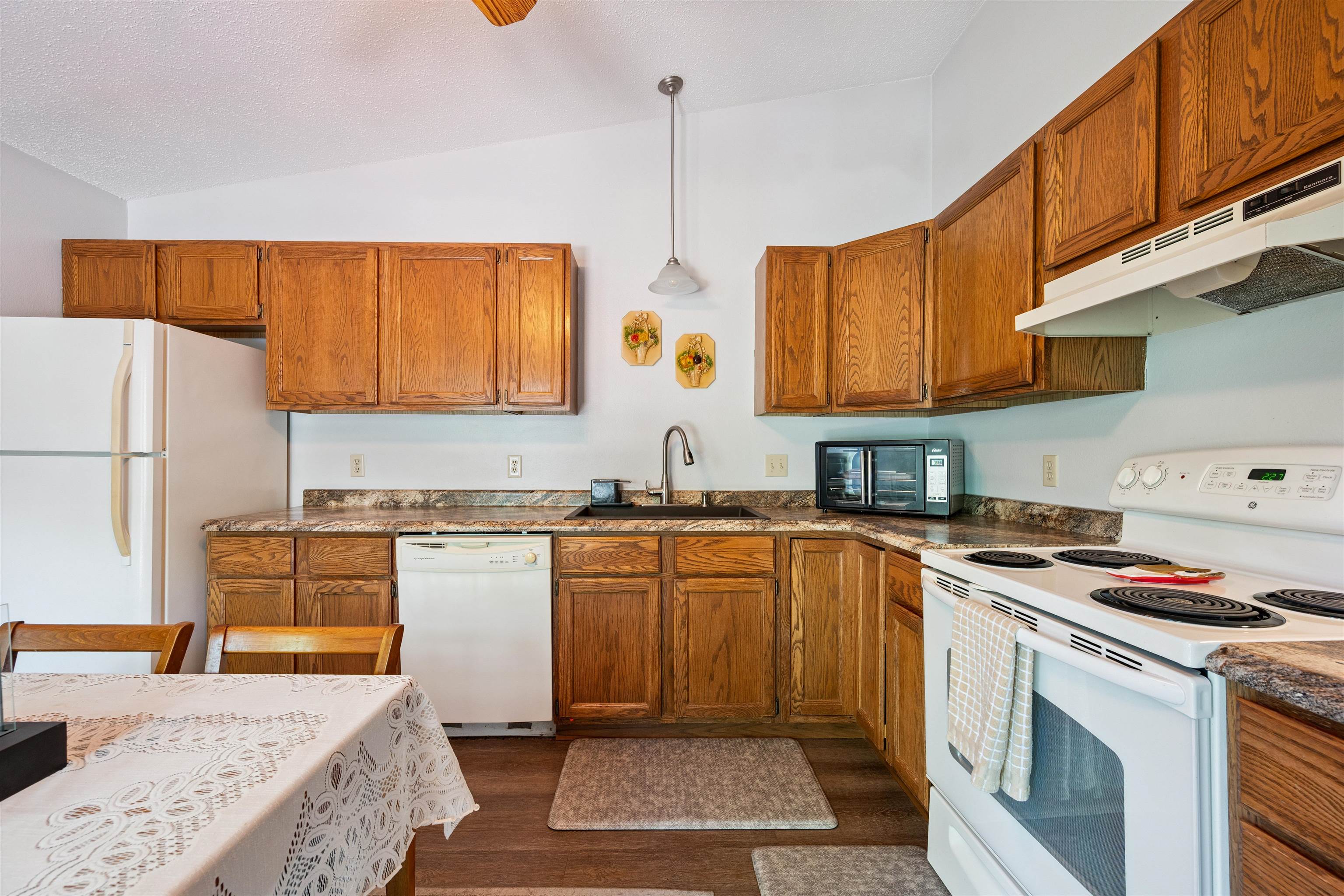 4902 Stoney Brook Court