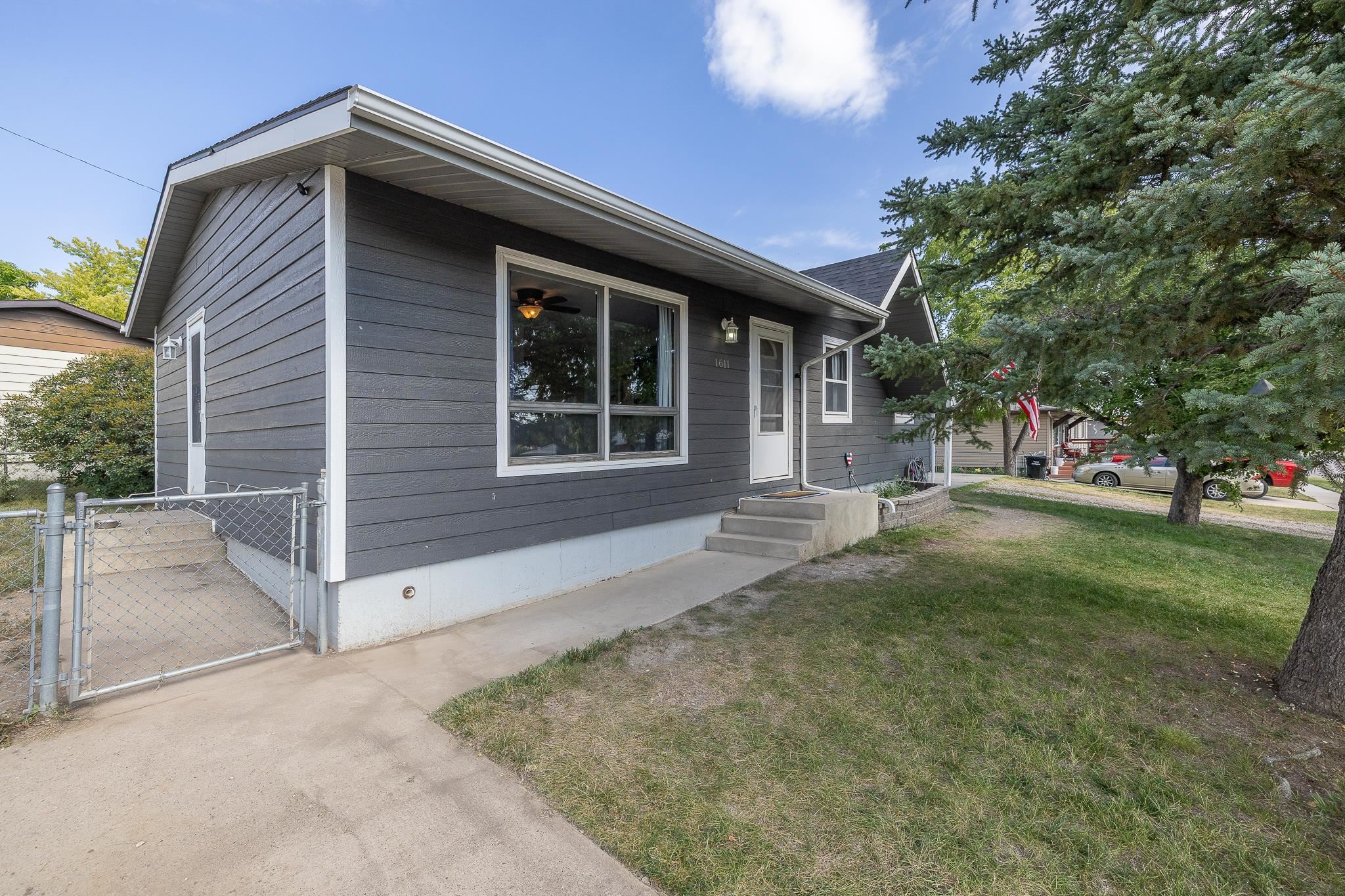 1611 Brentwood Street