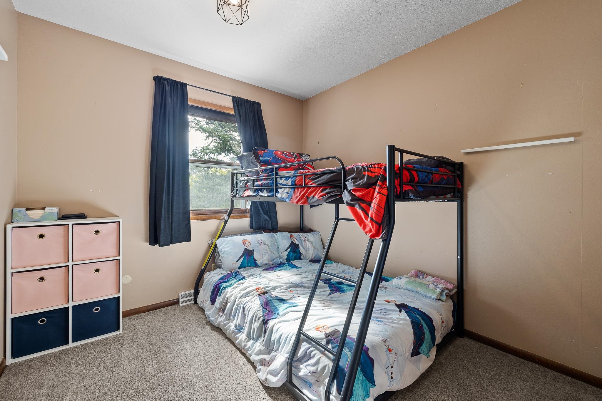 1611 Brentwood Street