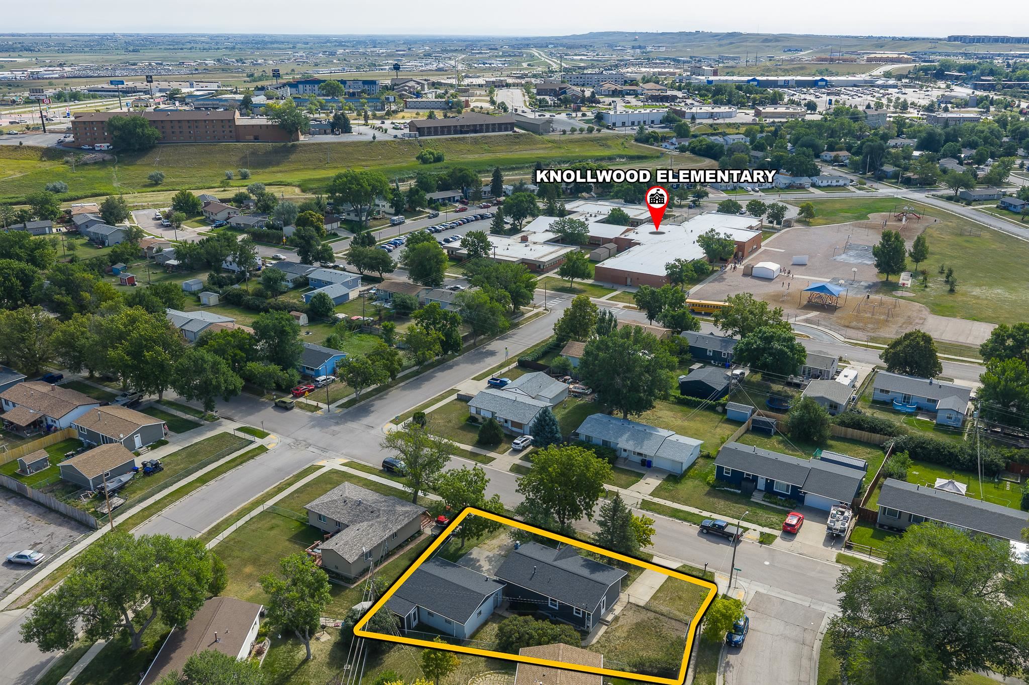 1611 Brentwood Street