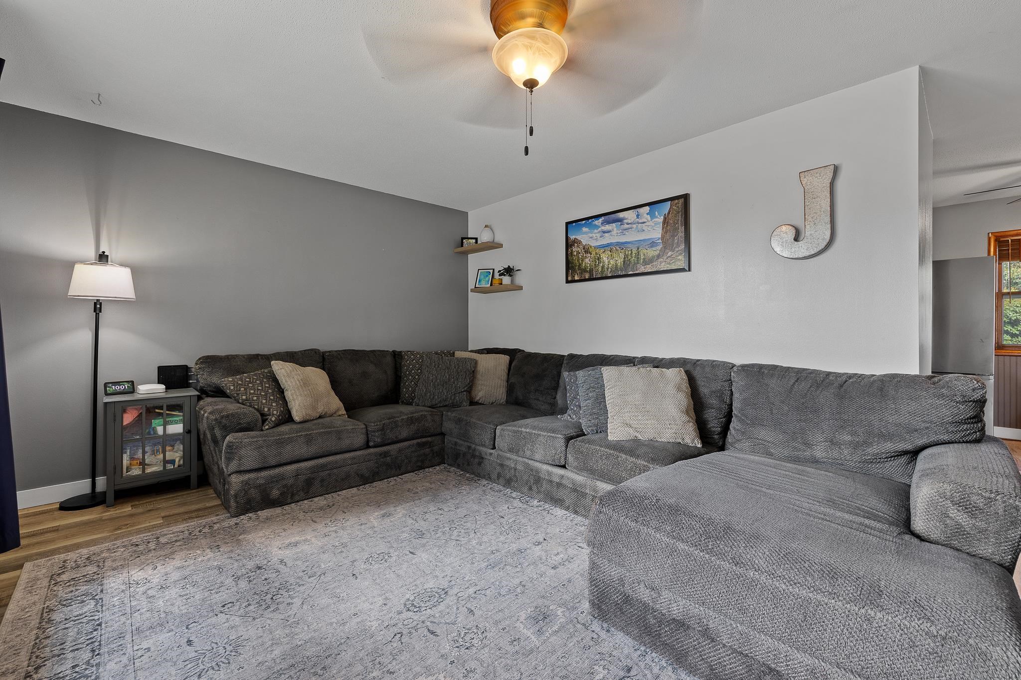 1611 Brentwood Street