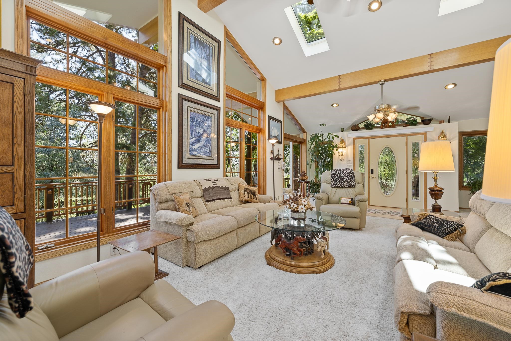 22586 Lightning Ridge Road