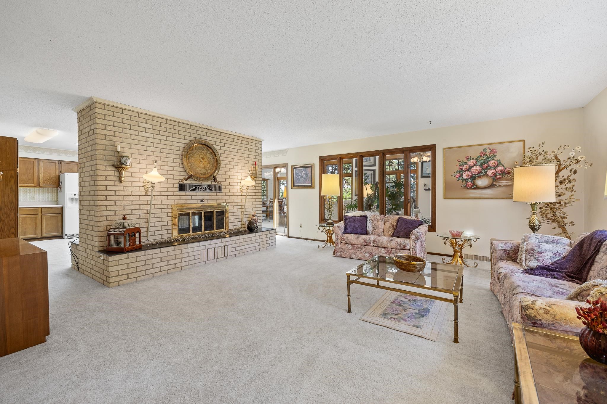 22586 Lightning Ridge Road