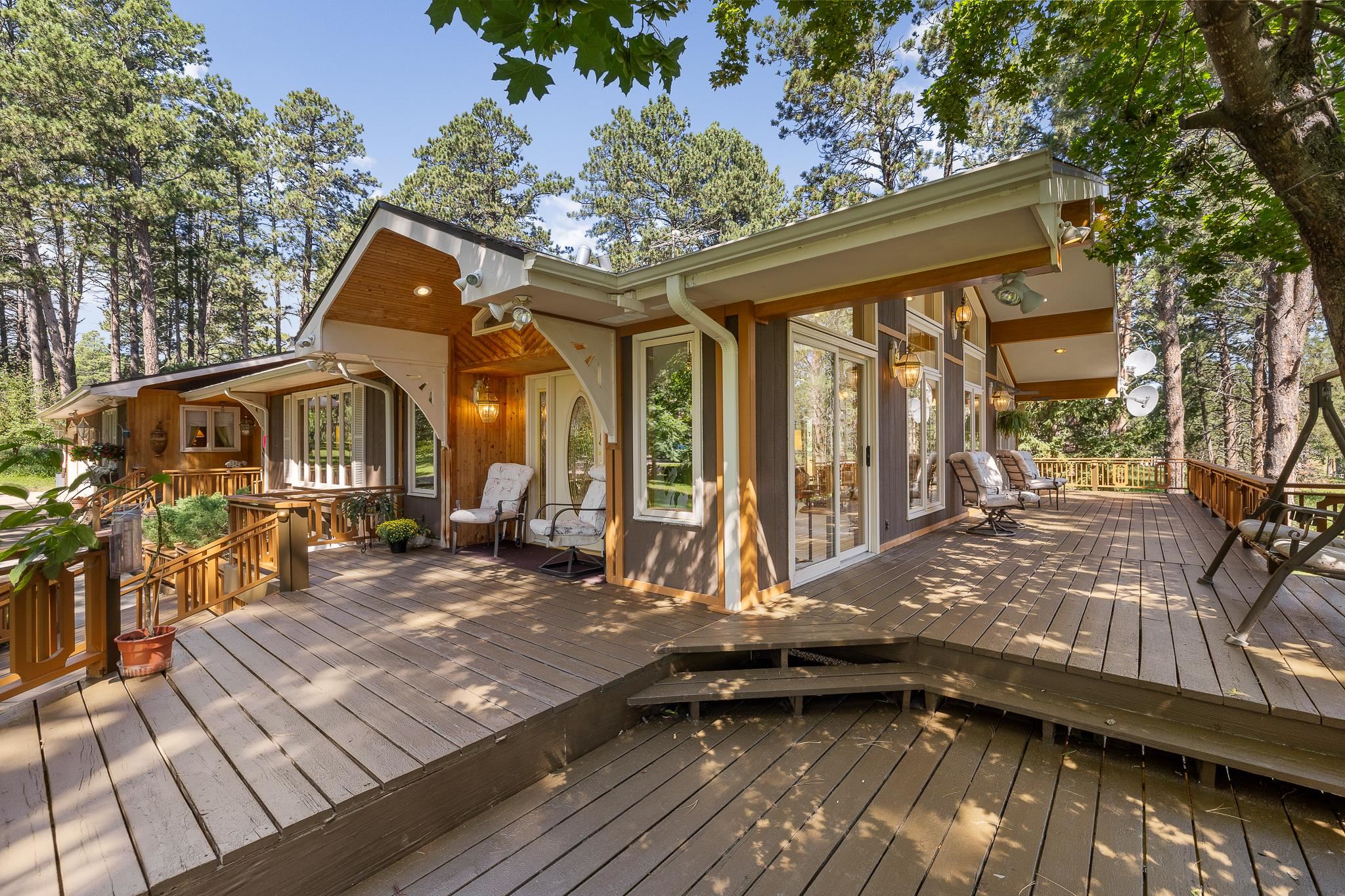 22586 Lightning Ridge Road