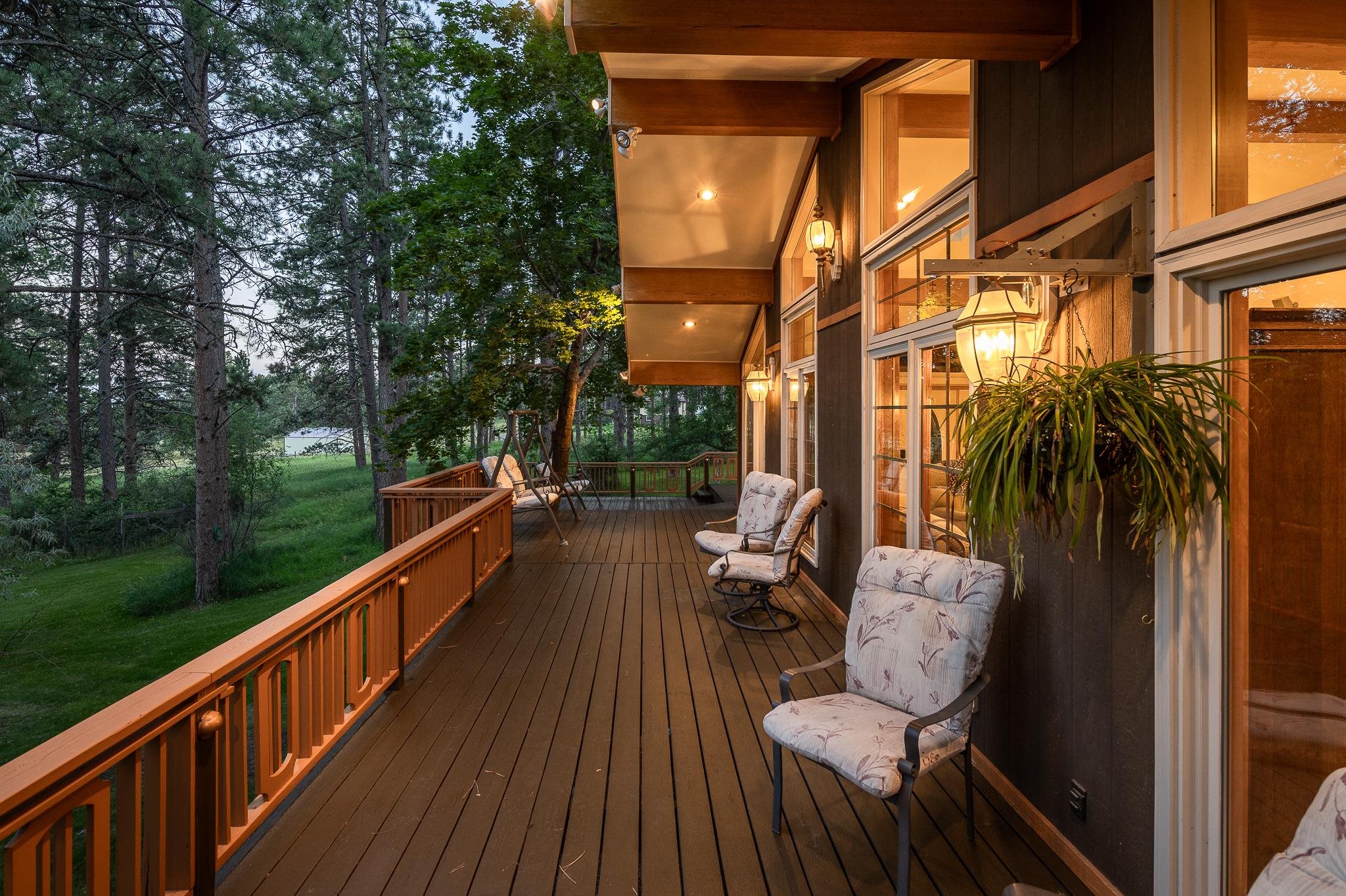 22586 Lightning Ridge Road