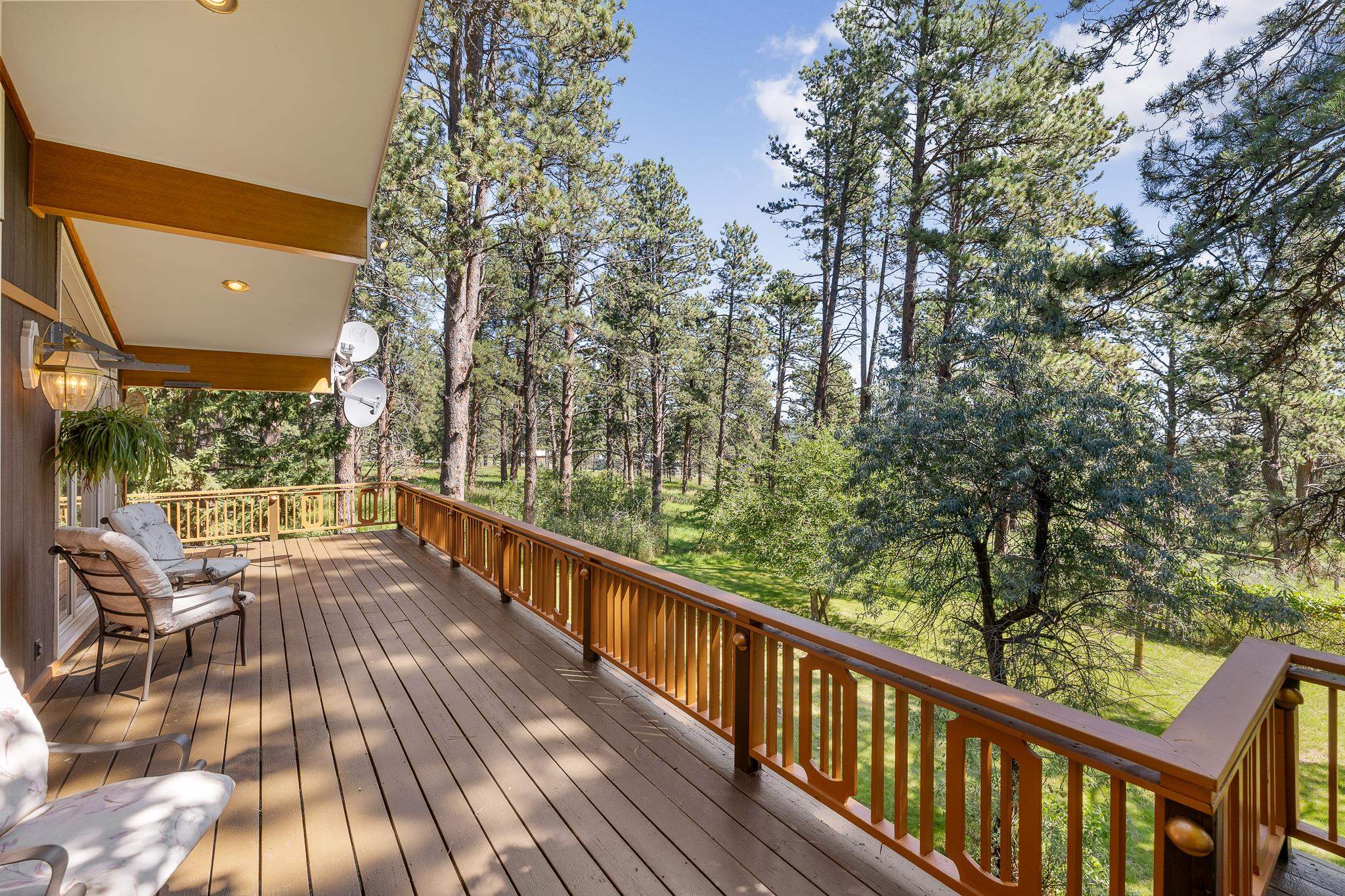 22586 Lightning Ridge Road