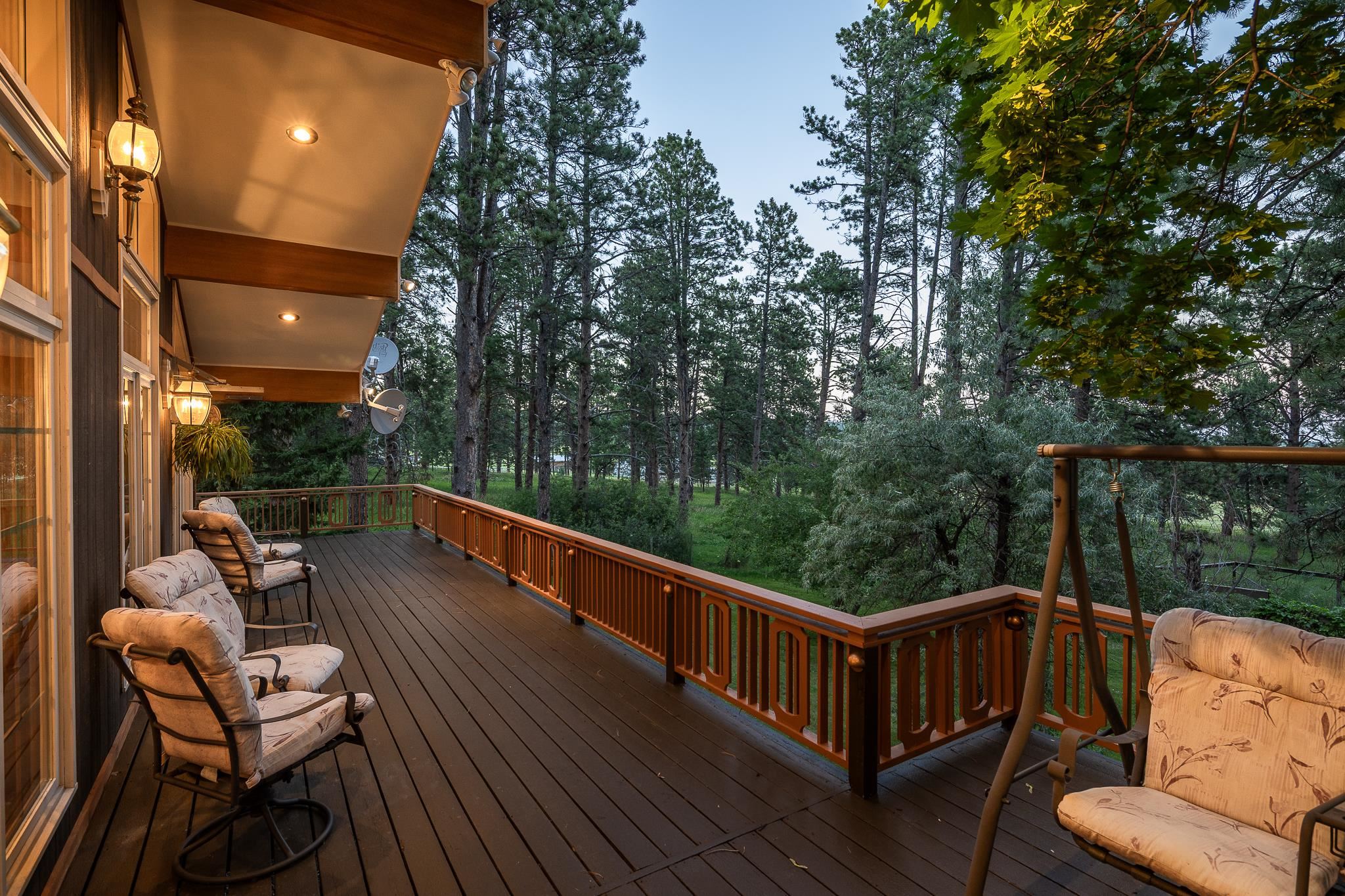 22586 Lightning Ridge Road