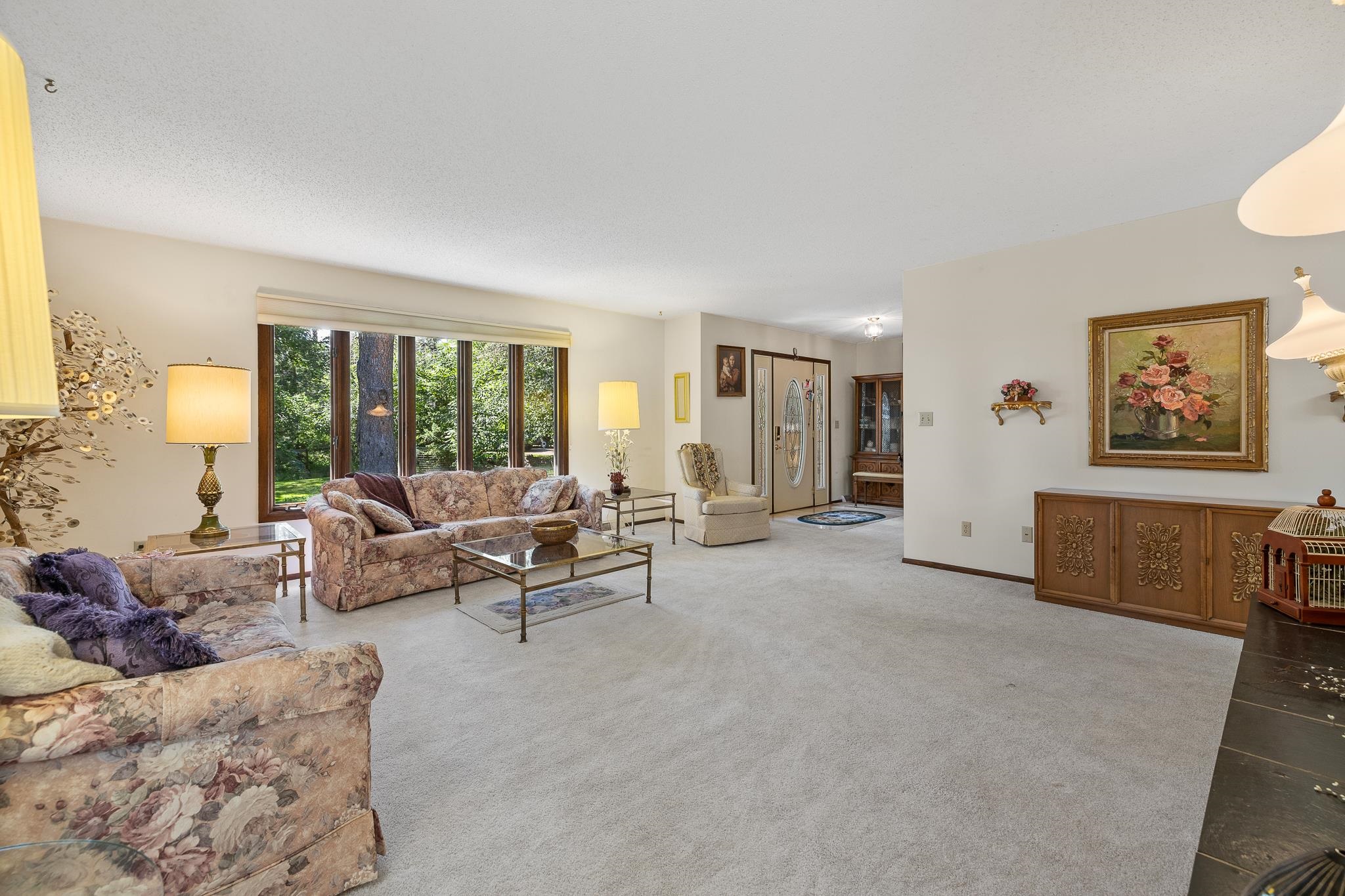 22586 Lightning Ridge Road