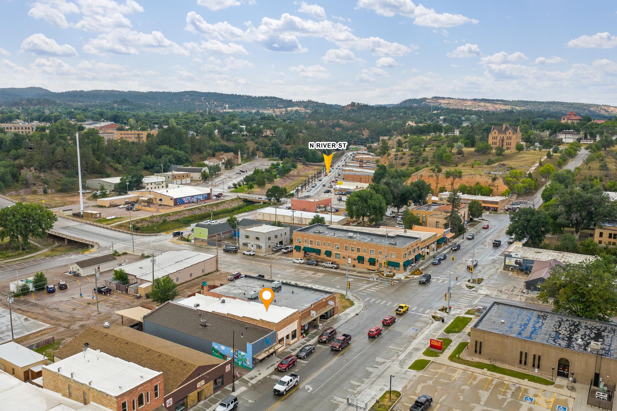 110 S Chicago Street